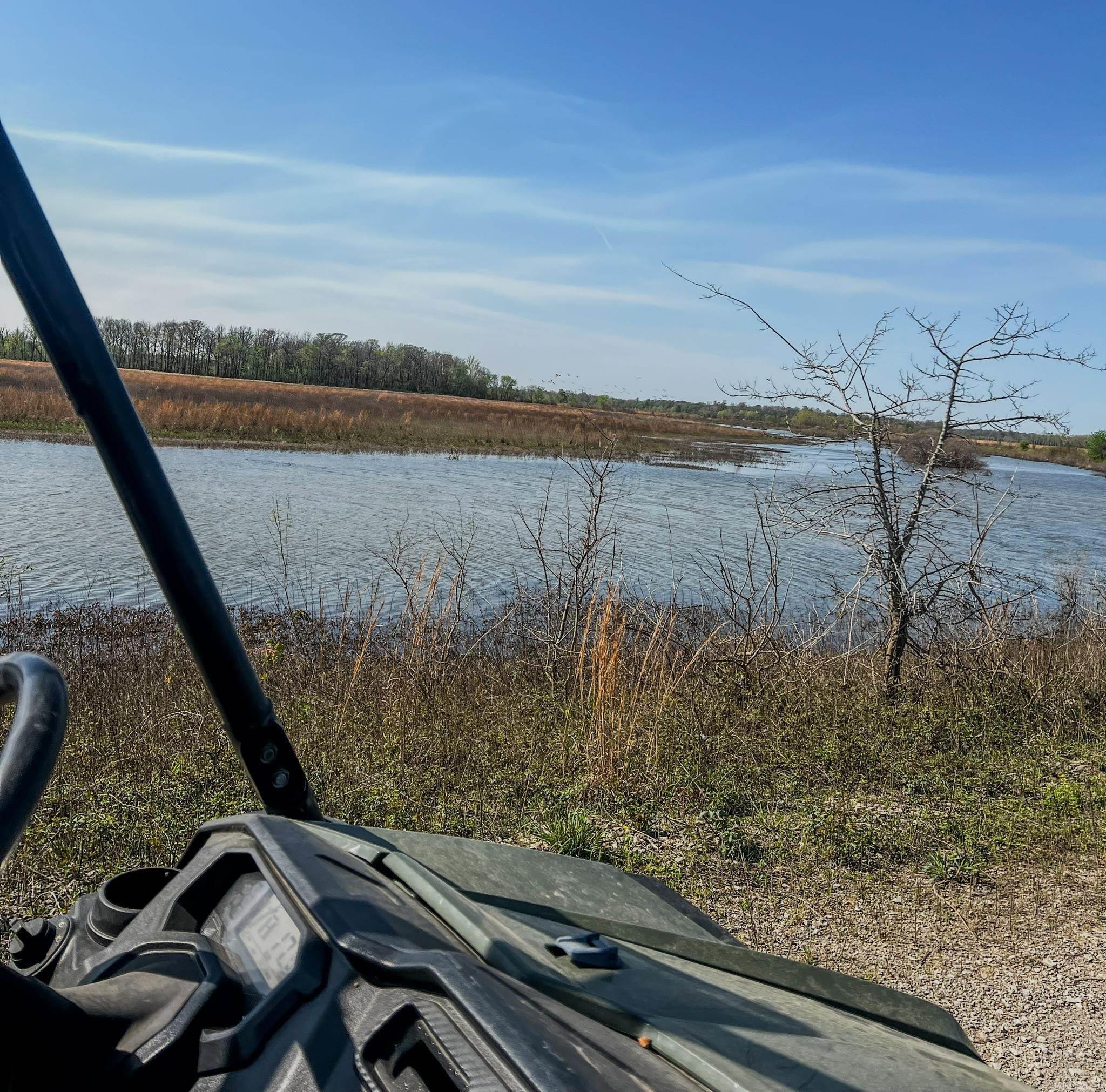 1962 Acres Upper Lockhart  Cord, AR