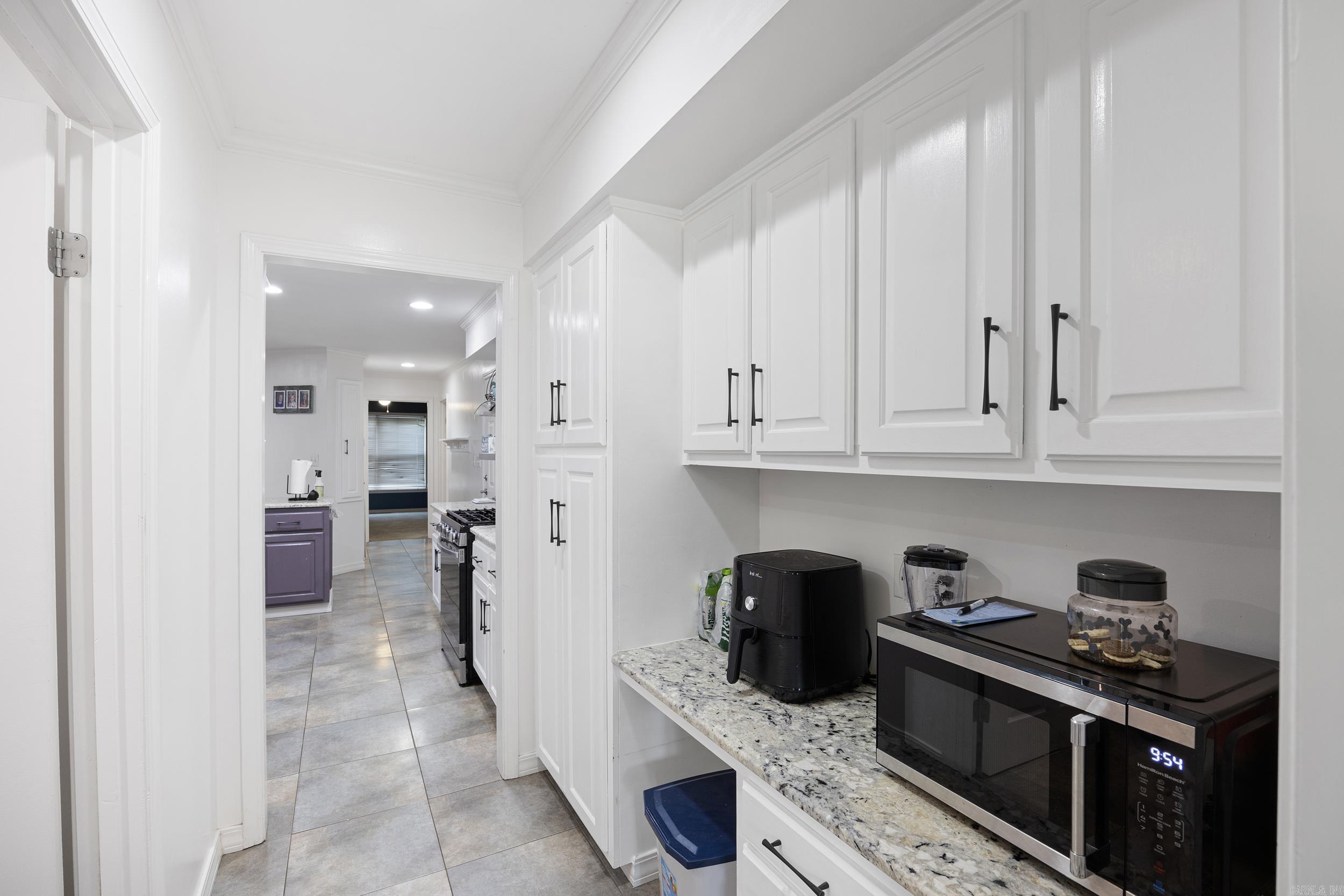 2920 Highland Dr  Russellville, AR