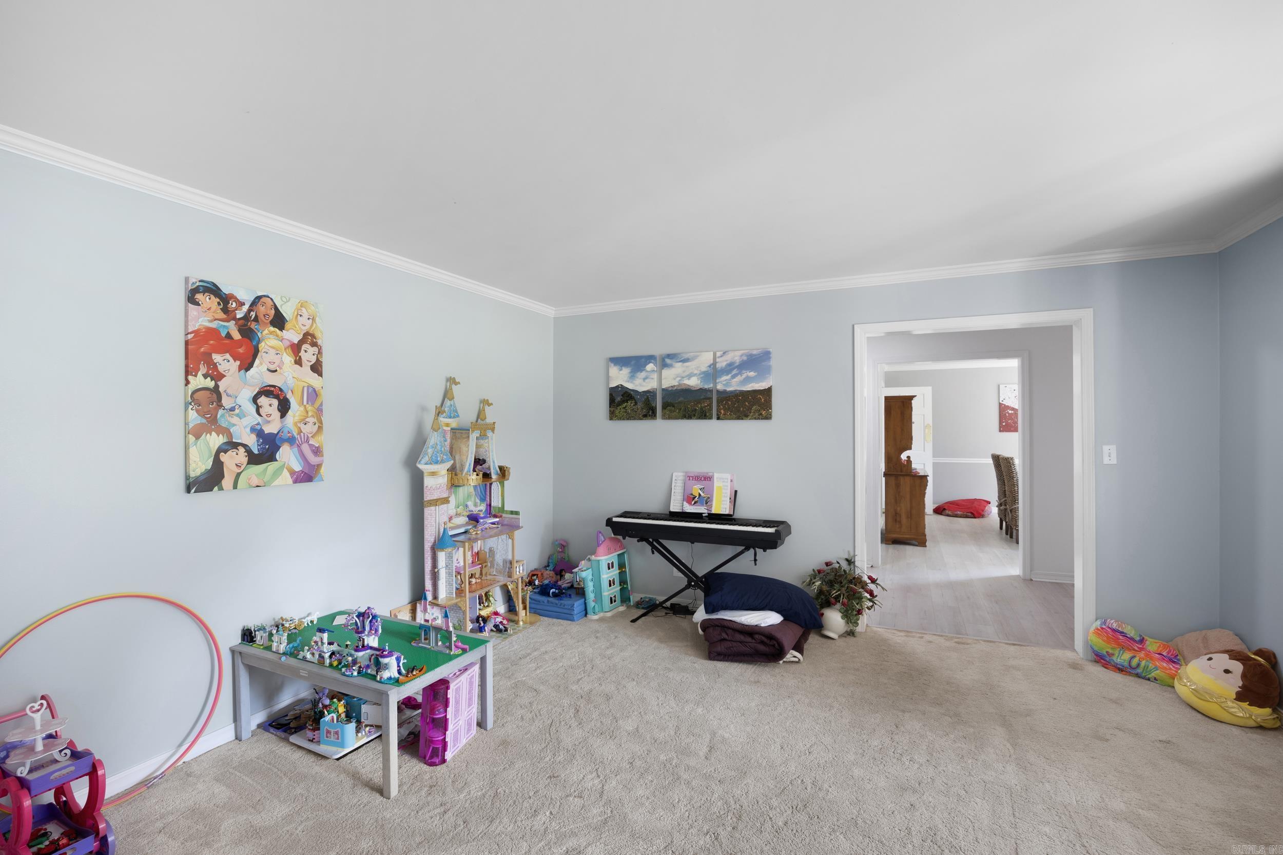 2920 Highland Dr  Russellville, AR