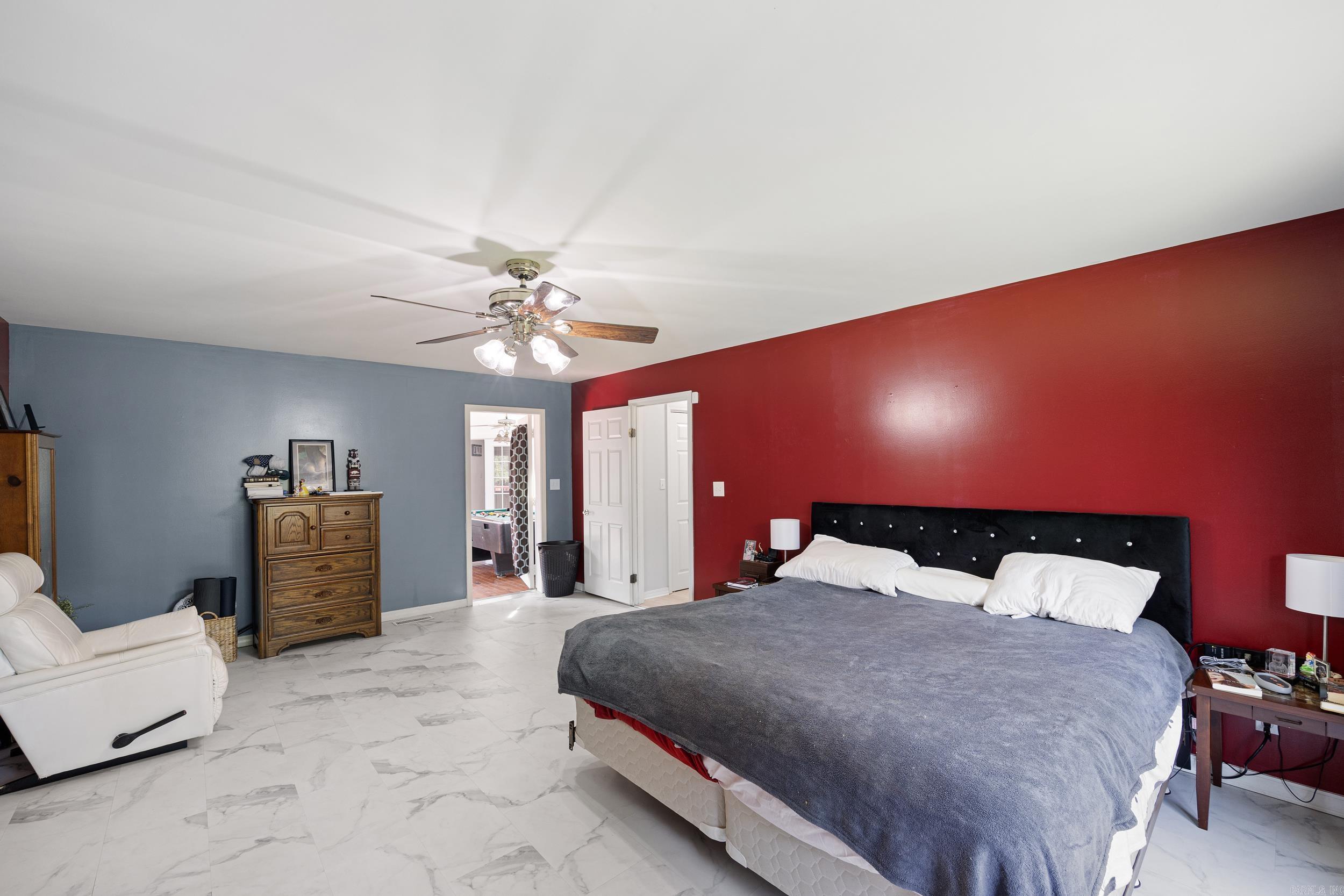 2920 Highland Dr  Russellville, AR