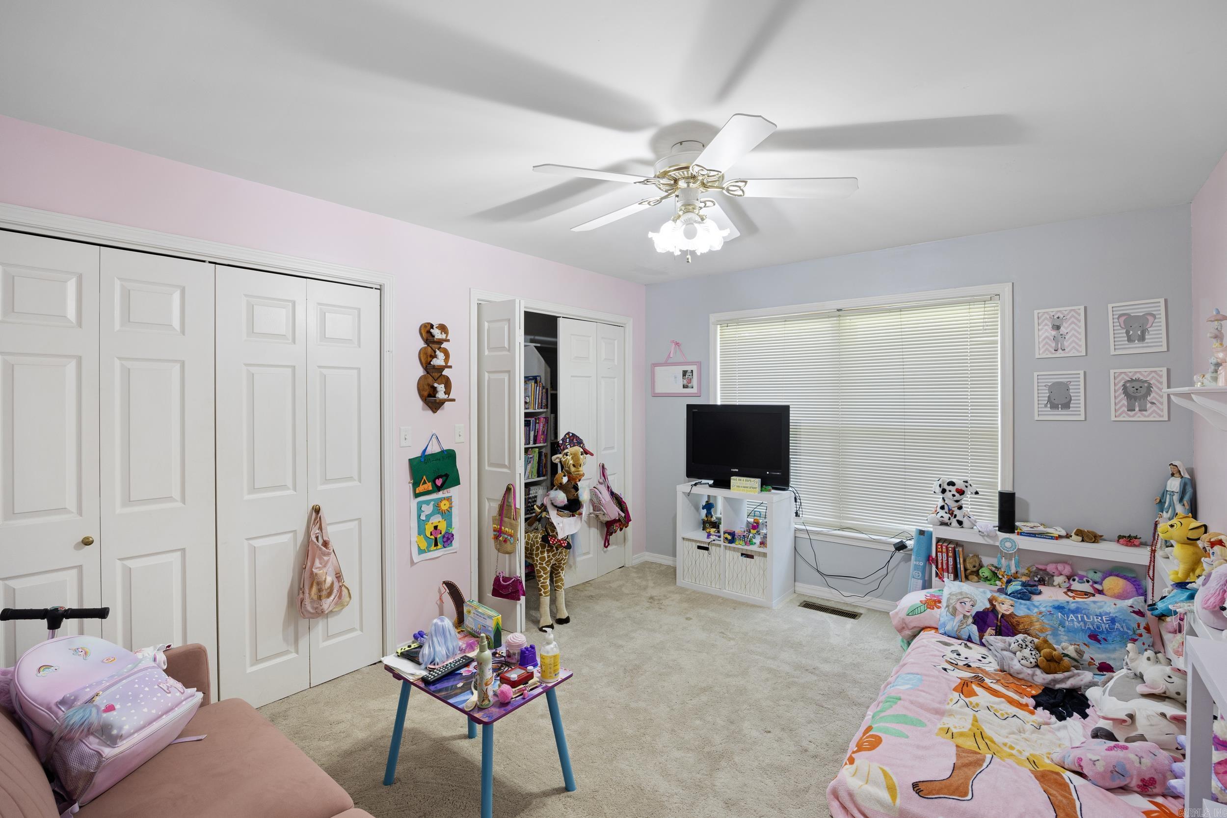 2920 Highland Dr  Russellville, AR