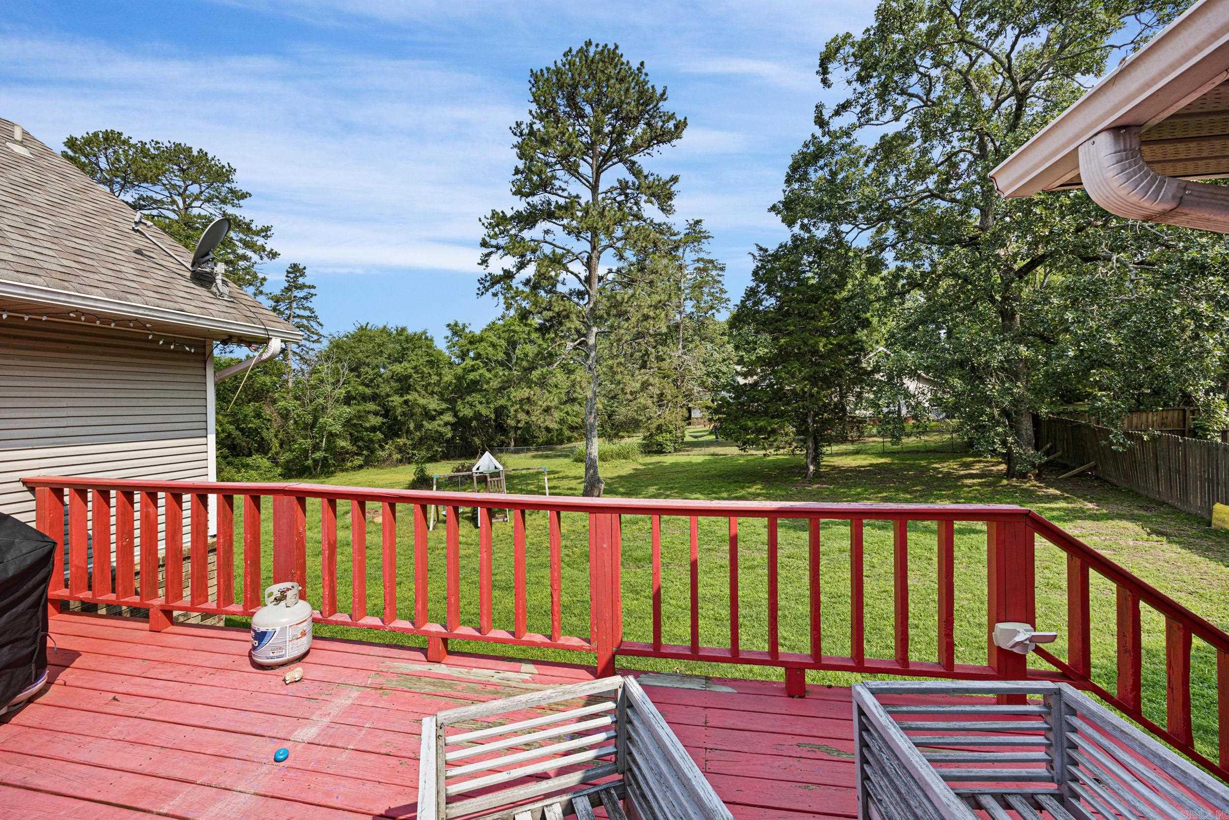 2920 Highland Dr  Russellville, AR