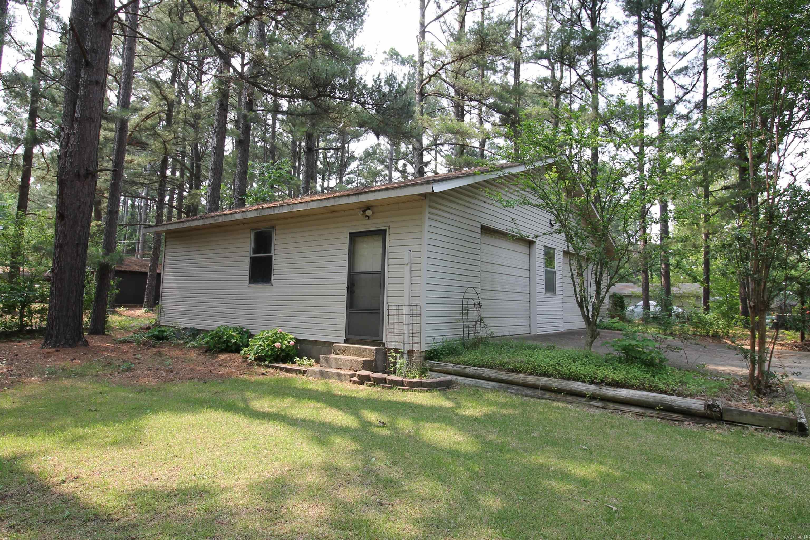 2102 N. 22nd Street  Paragould, AR