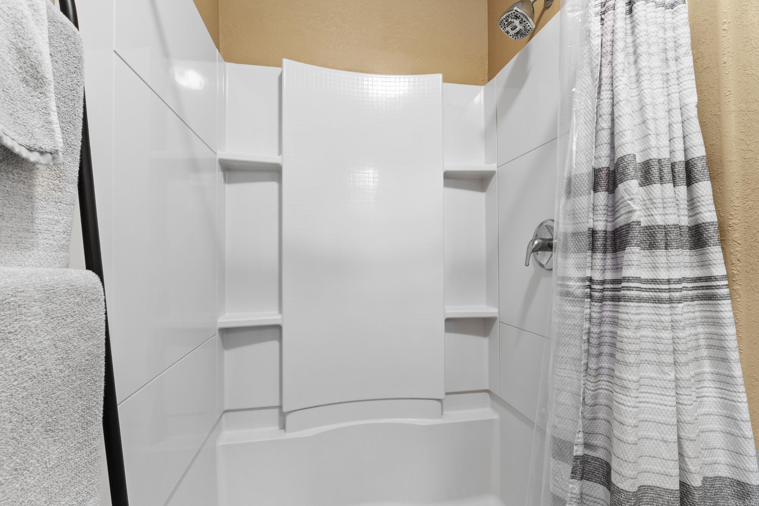 10897 S Highway 5  Salesville, AR