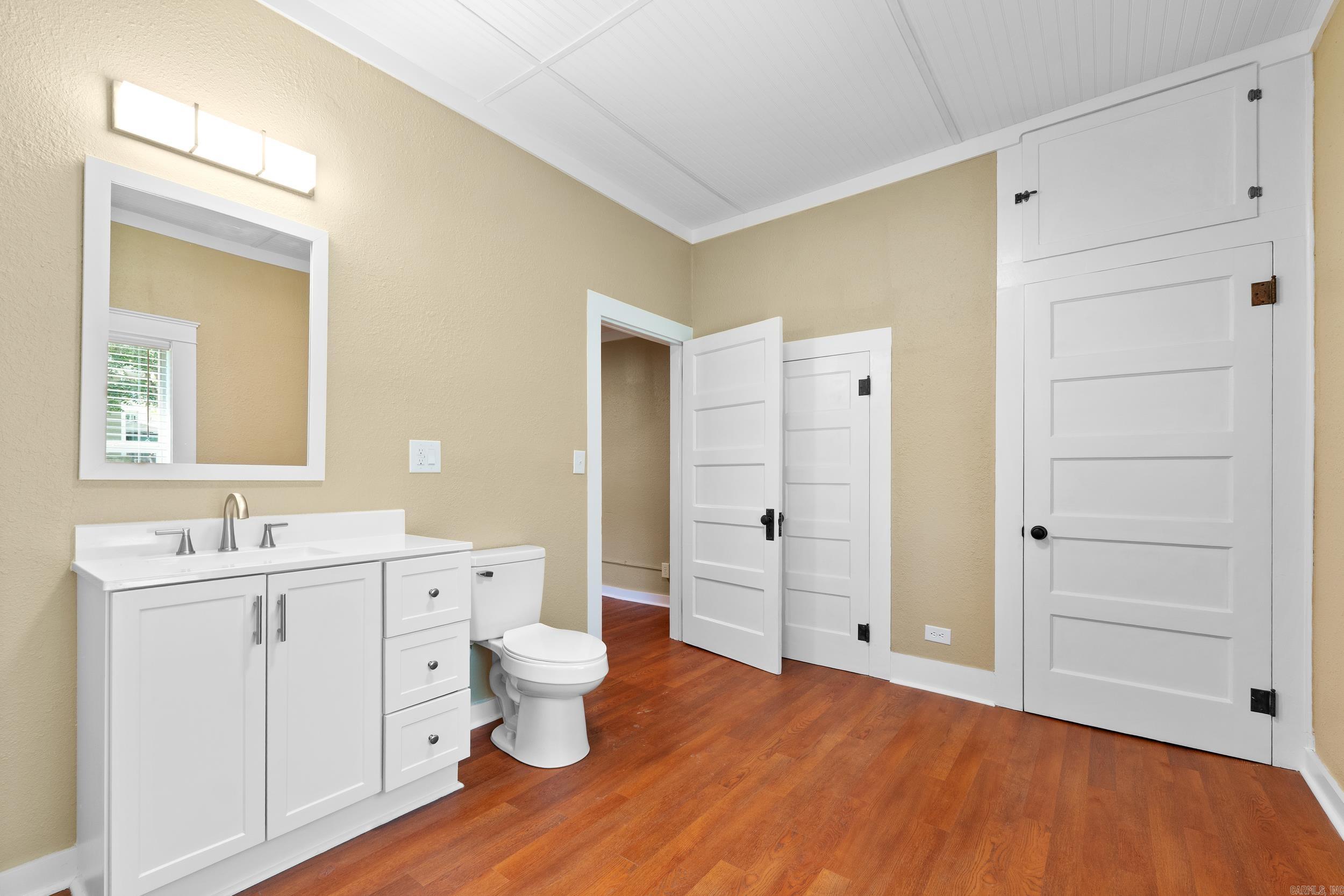 207 Combs Avenue Cotter, AR 72626