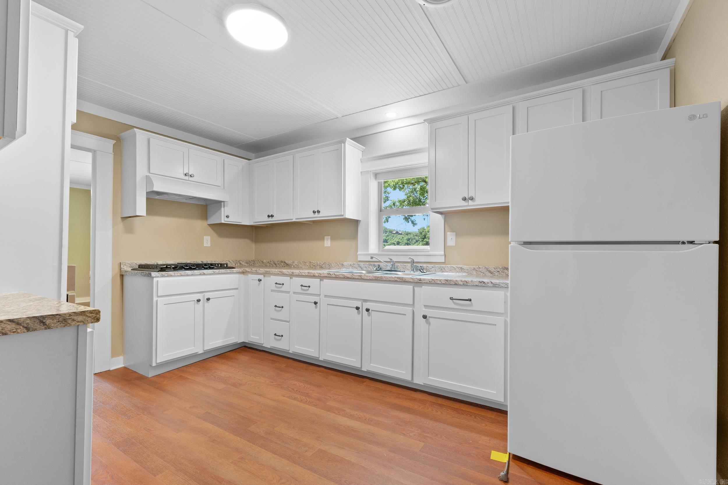 207 Combs Avenue Cotter, AR 72626