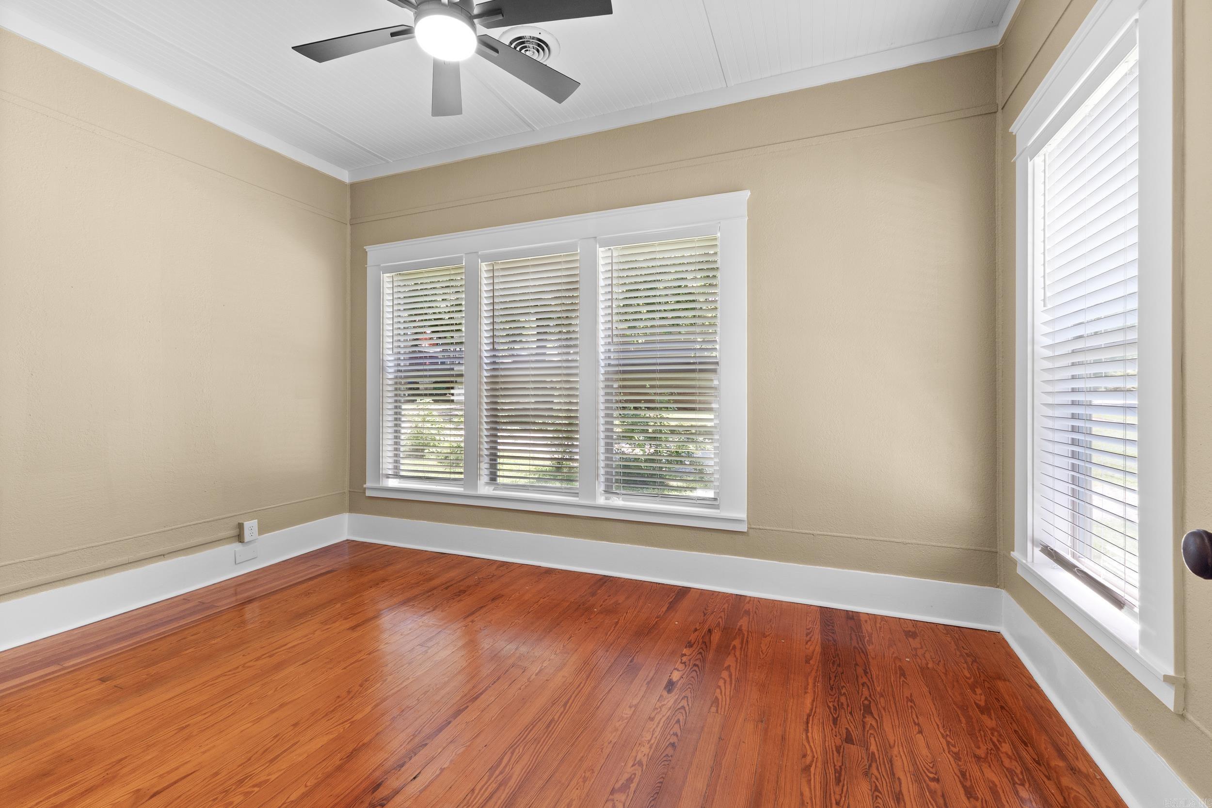 207 Combs Avenue Cotter, AR 72626