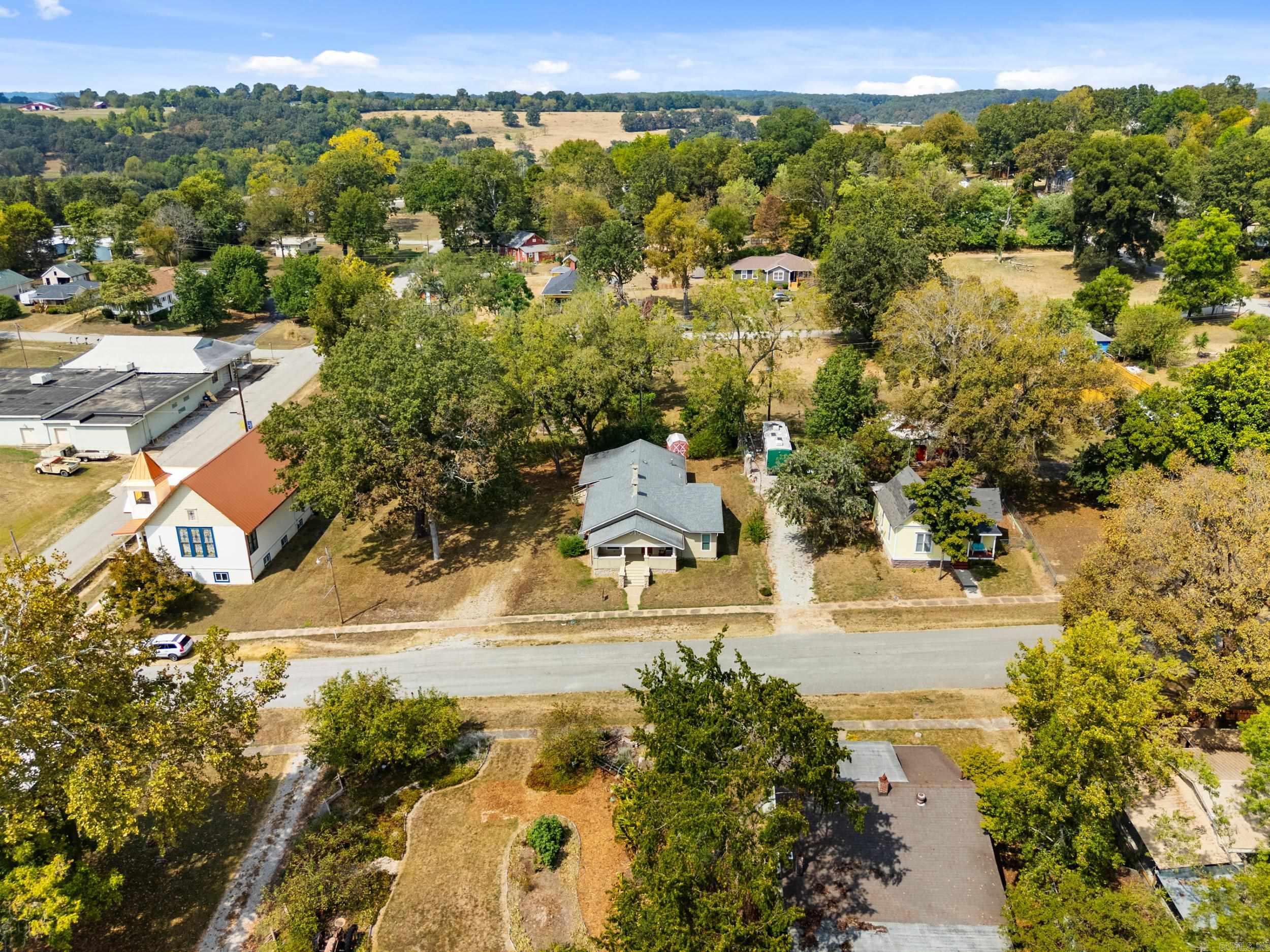 207 Combs Avenue Cotter, AR 72626