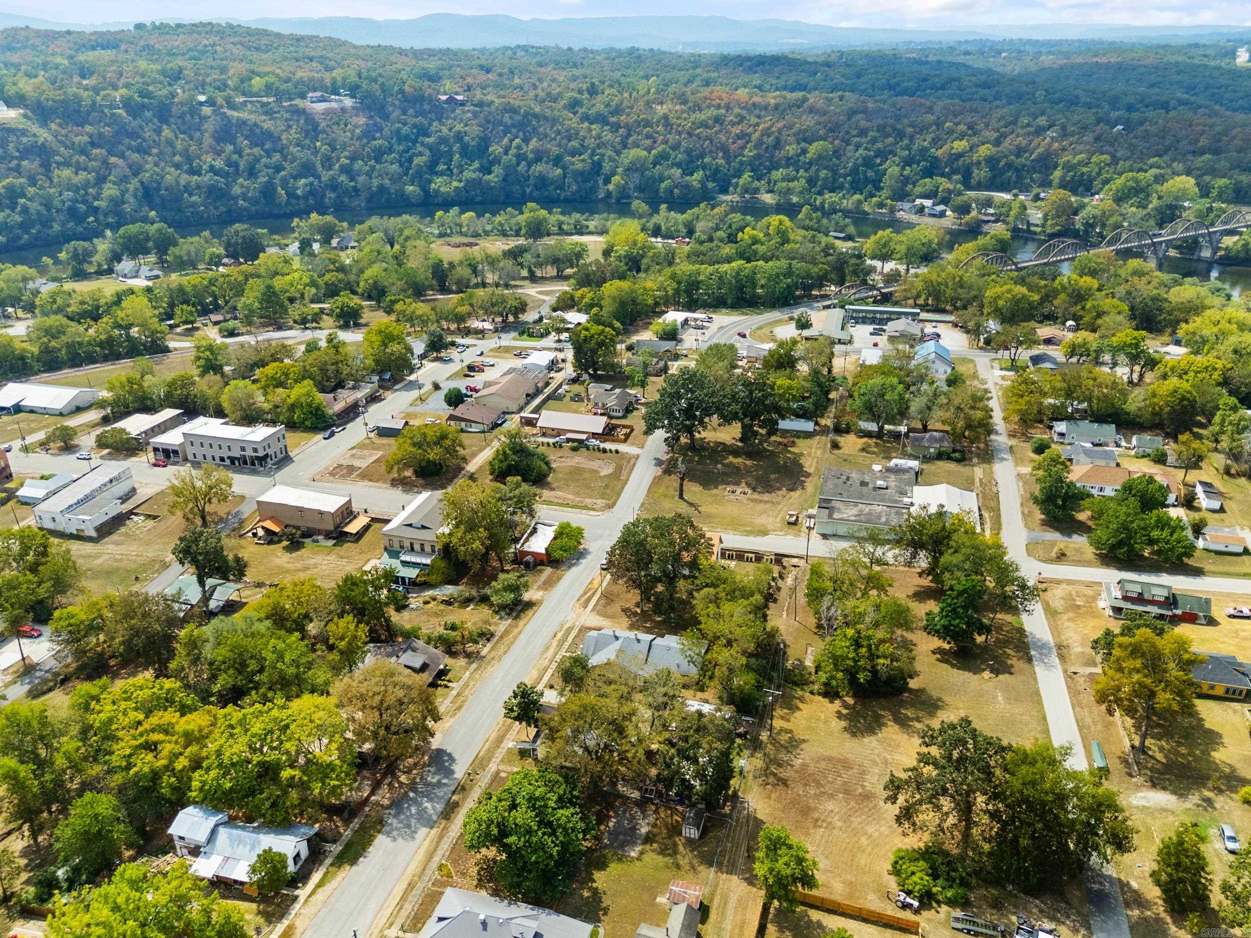 207 Combs Avenue  Cotter, AR