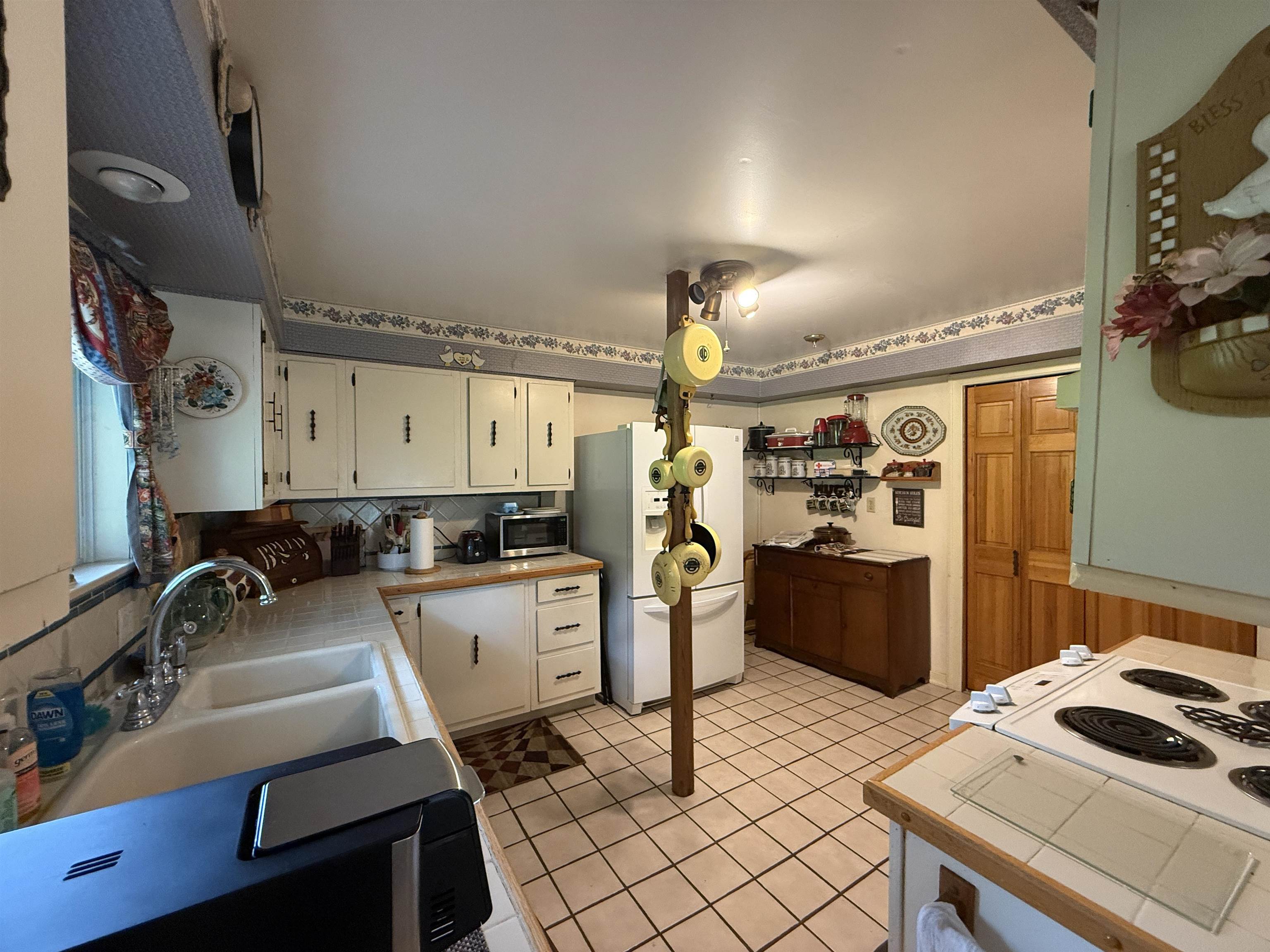 100 E clayton NIGHTLY RENTAL ONLY Hardy, AR