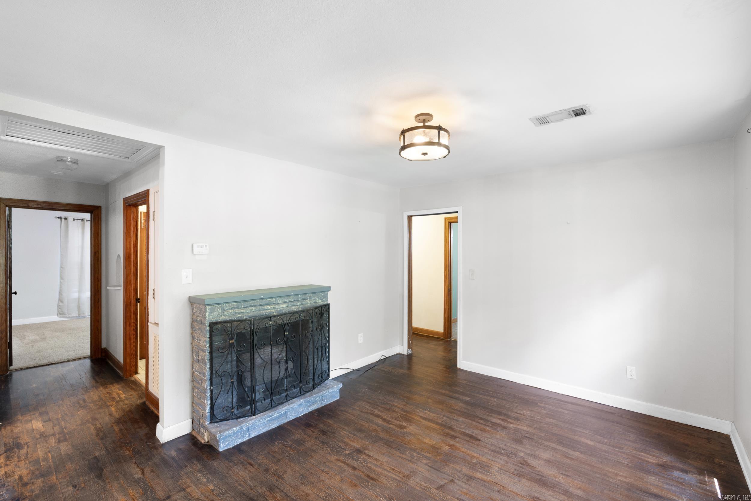 510 E O  Russellville, AR