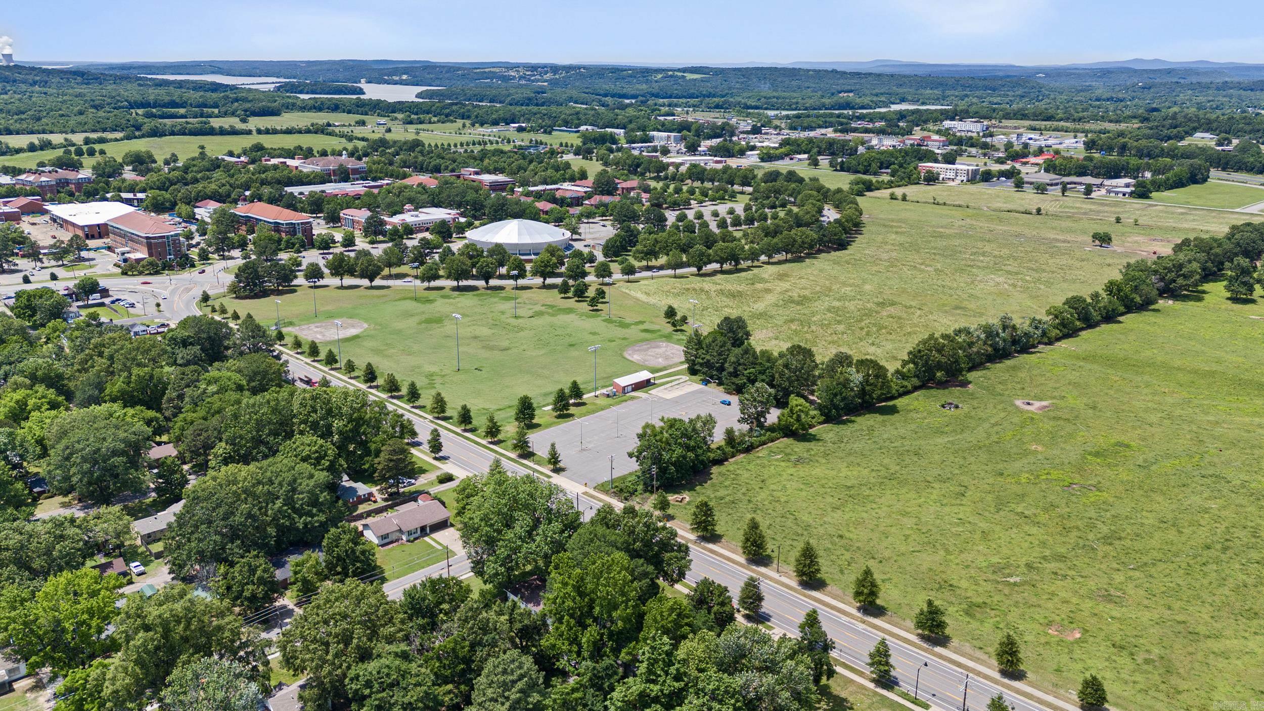 510 E O  Russellville, AR