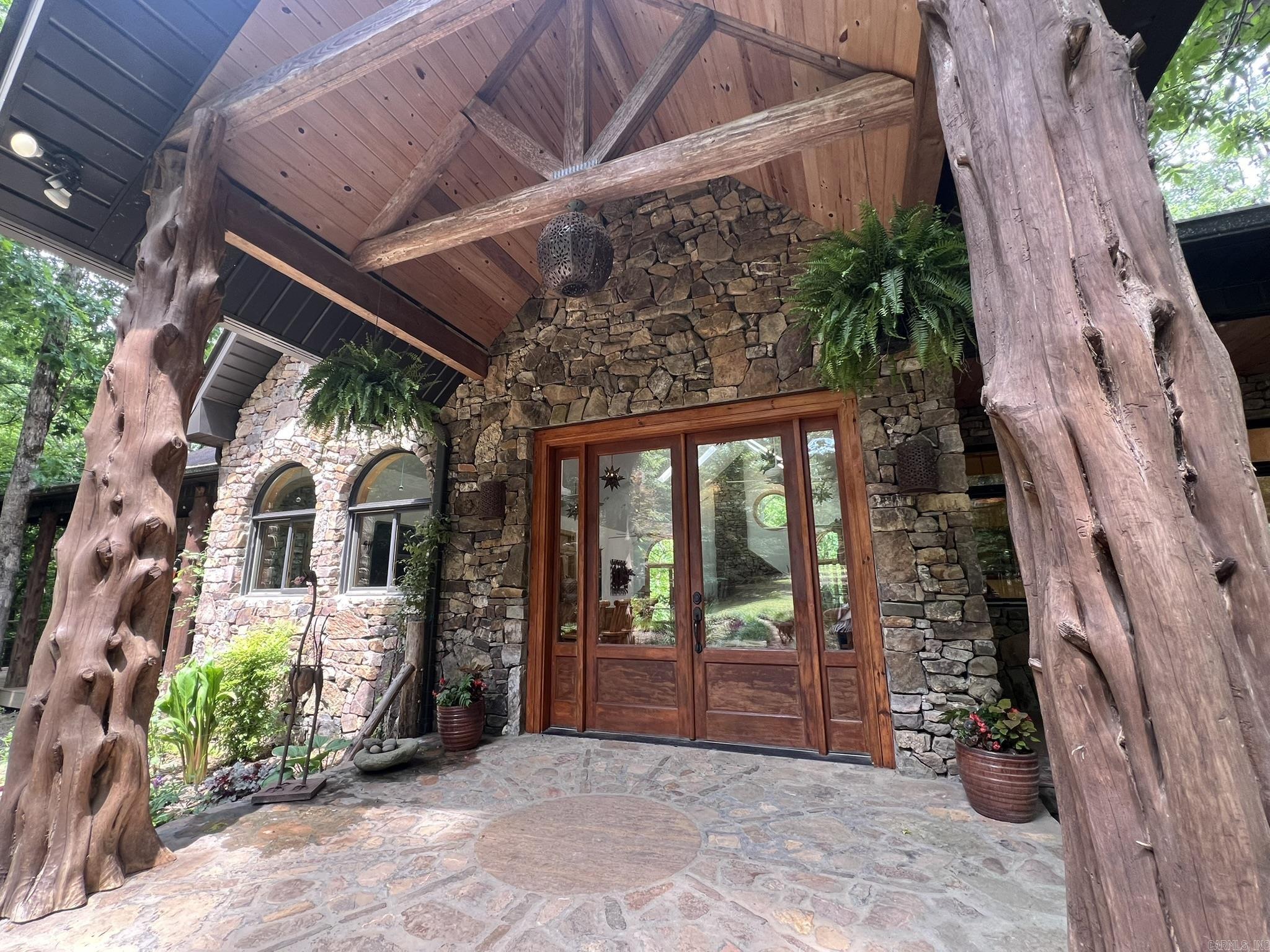 137 Bucksnort Lane  Mena, AR