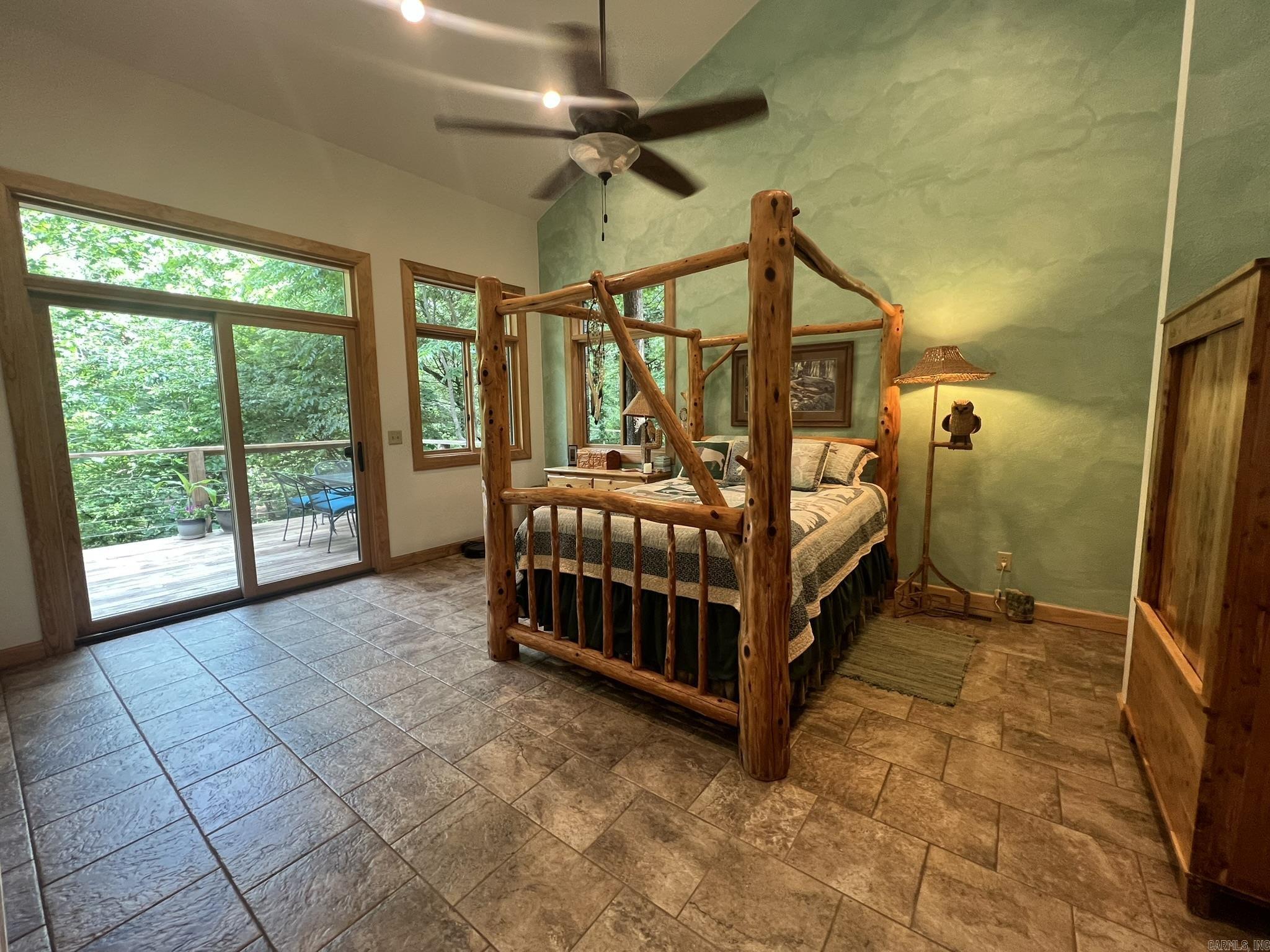 137 Bucksnort Lane  Mena, AR