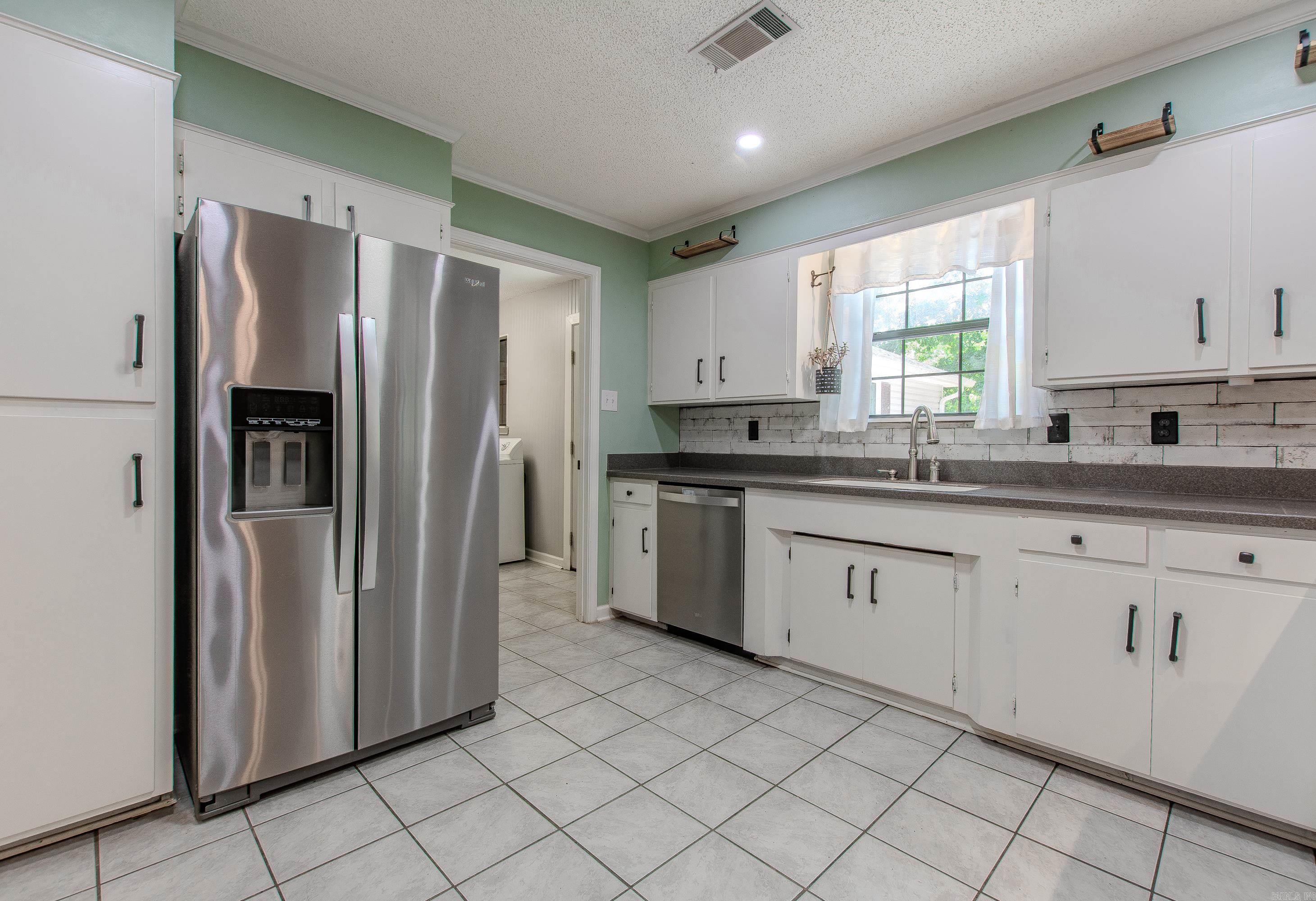 1611 River Ridge  Benton, AR