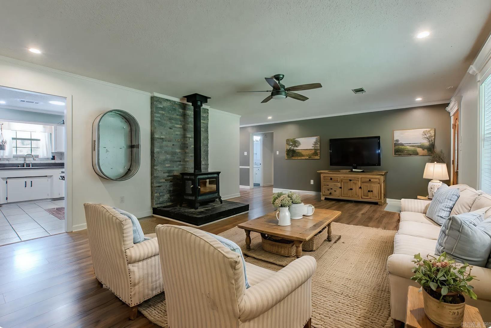 1611 River Ridge  Benton, AR