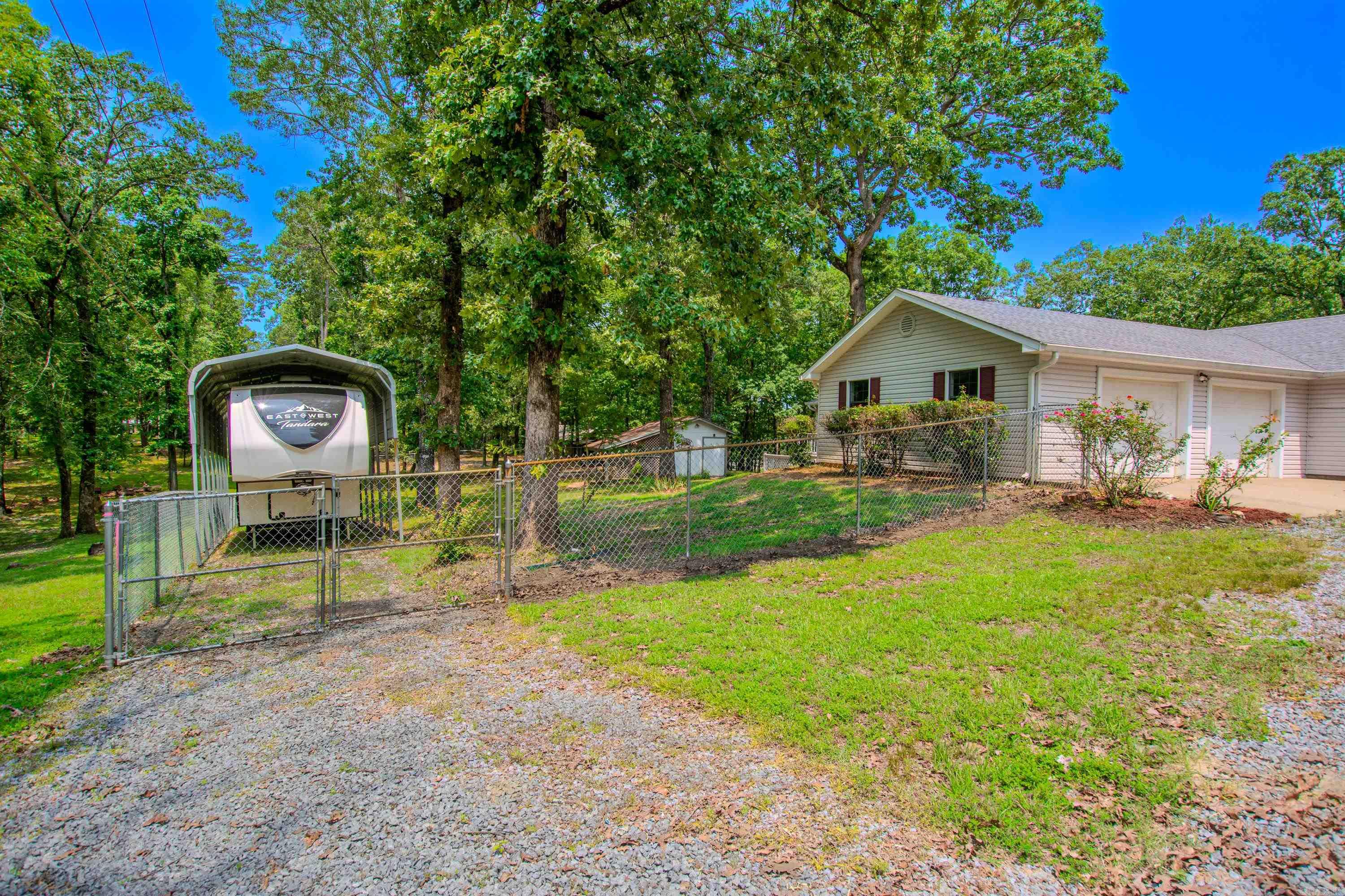 1611 River Ridge  Benton, AR