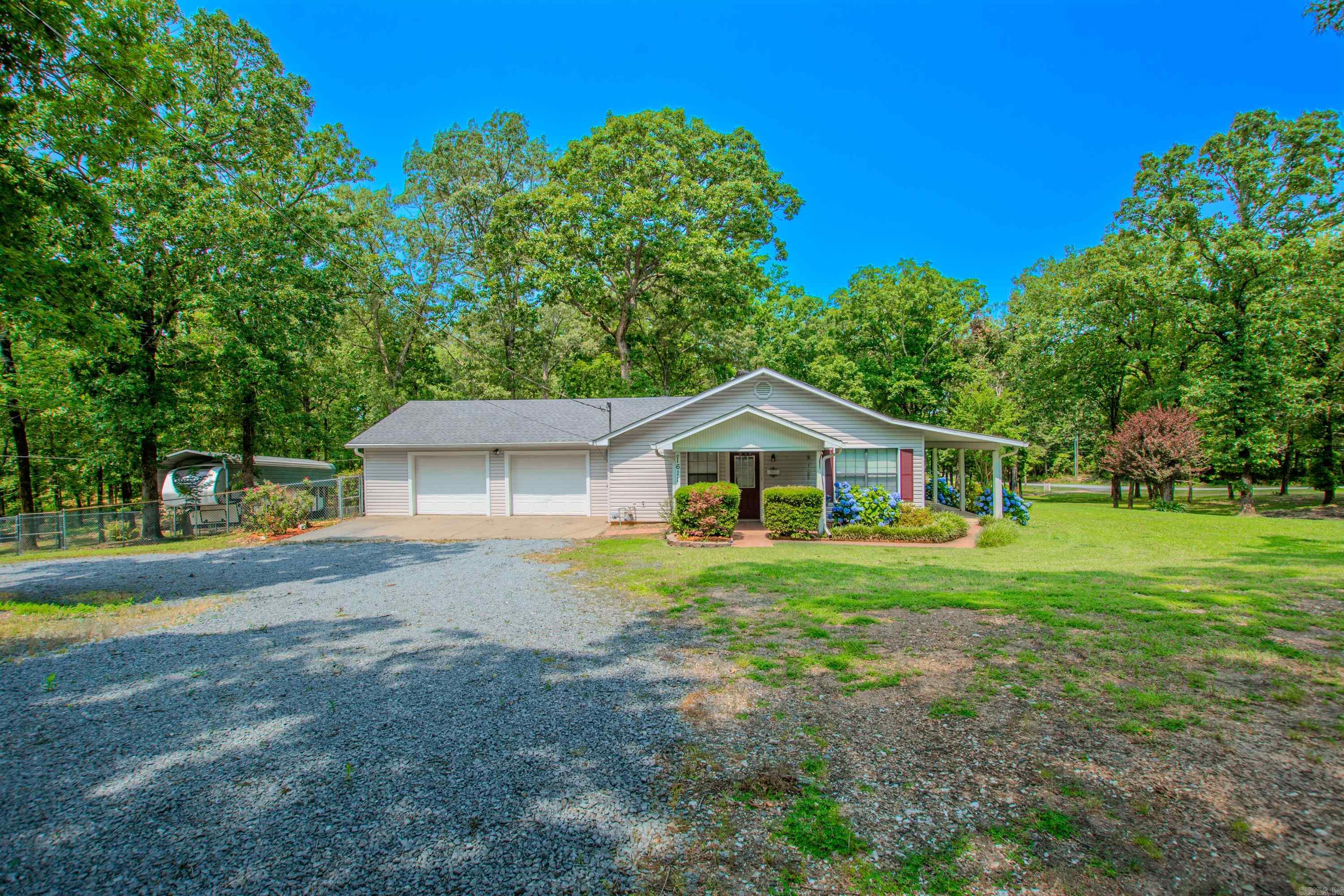 1611 River Ridge  Benton, AR