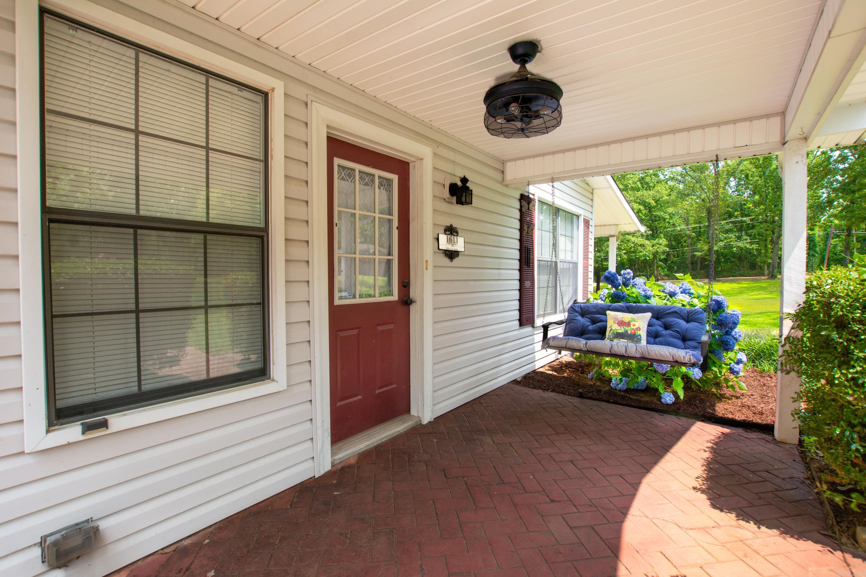 1611 River Ridge  Benton, AR