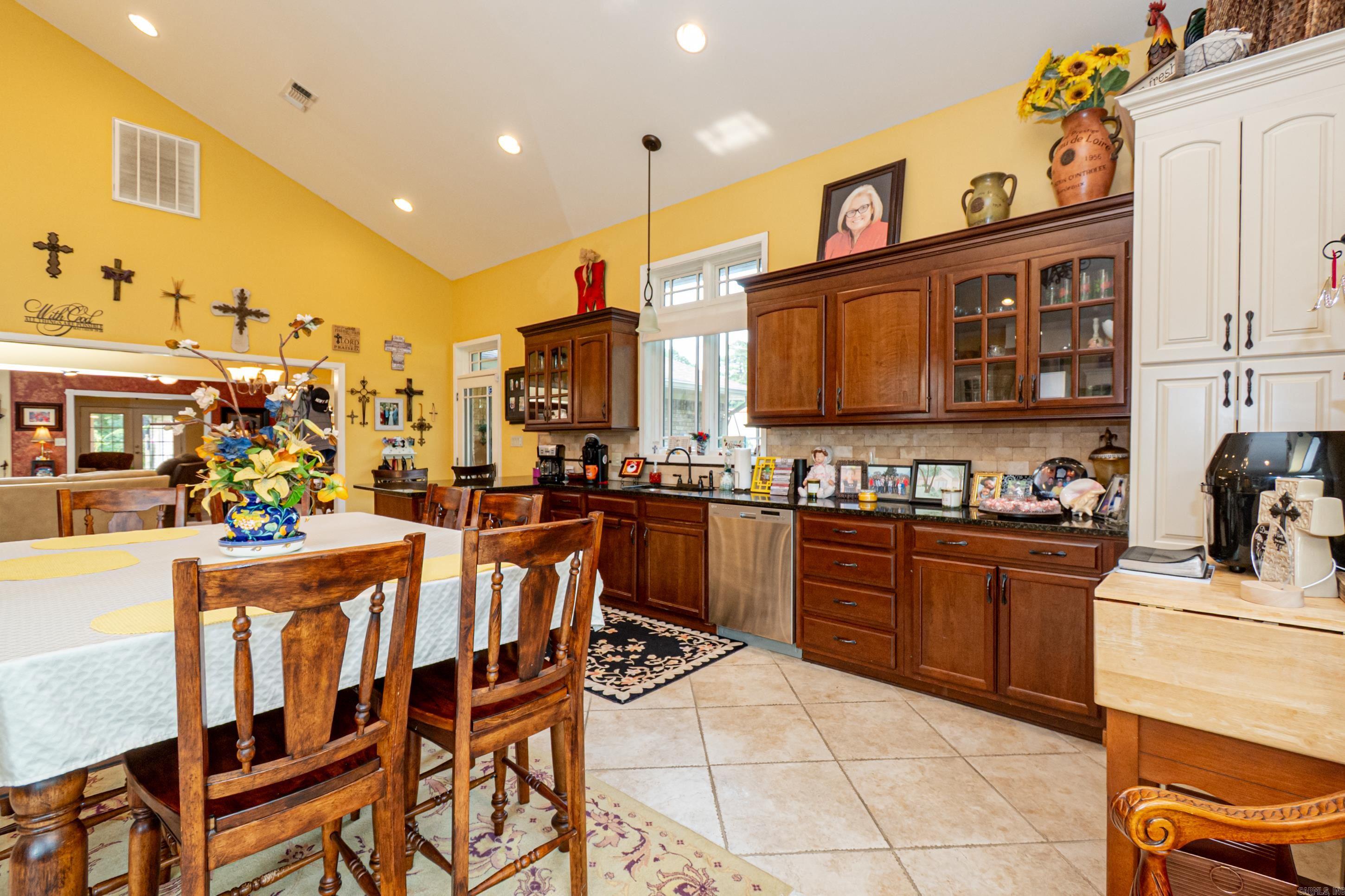 544 N Tate Rd El Dorado, AR 71730