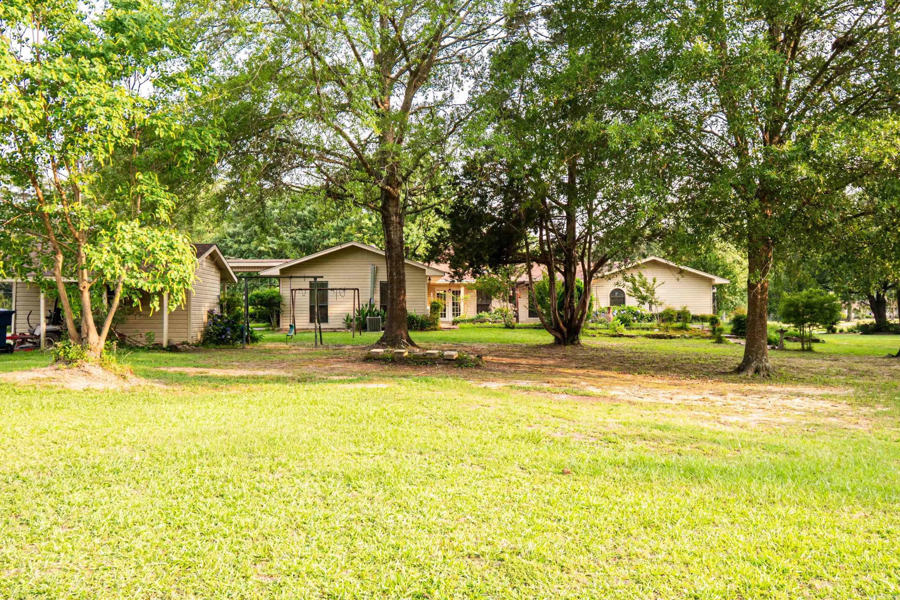 544 N Tate Rd El Dorado, AR 71730