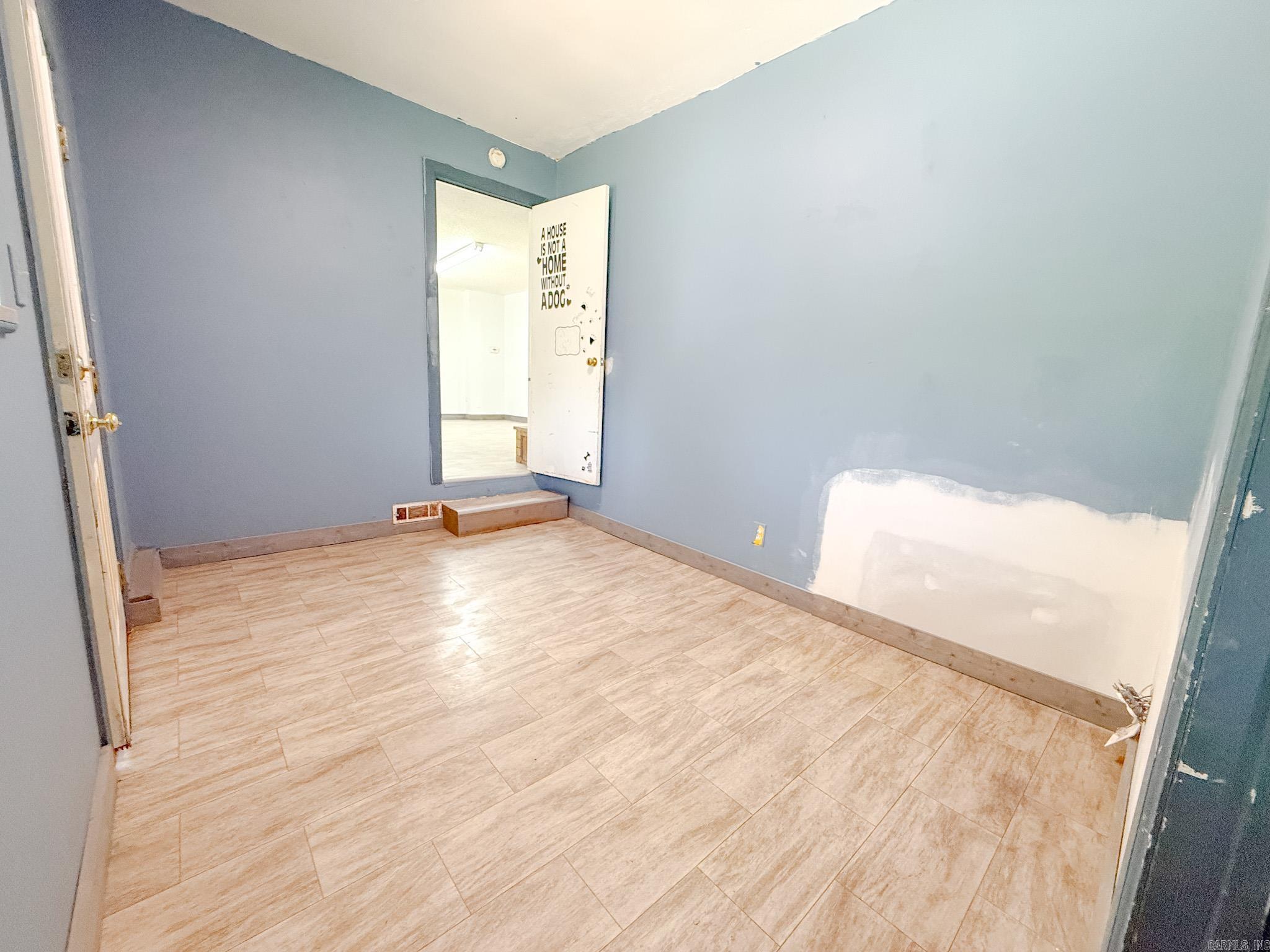 708 Cooper Estates Drive  Mountain Home, AR