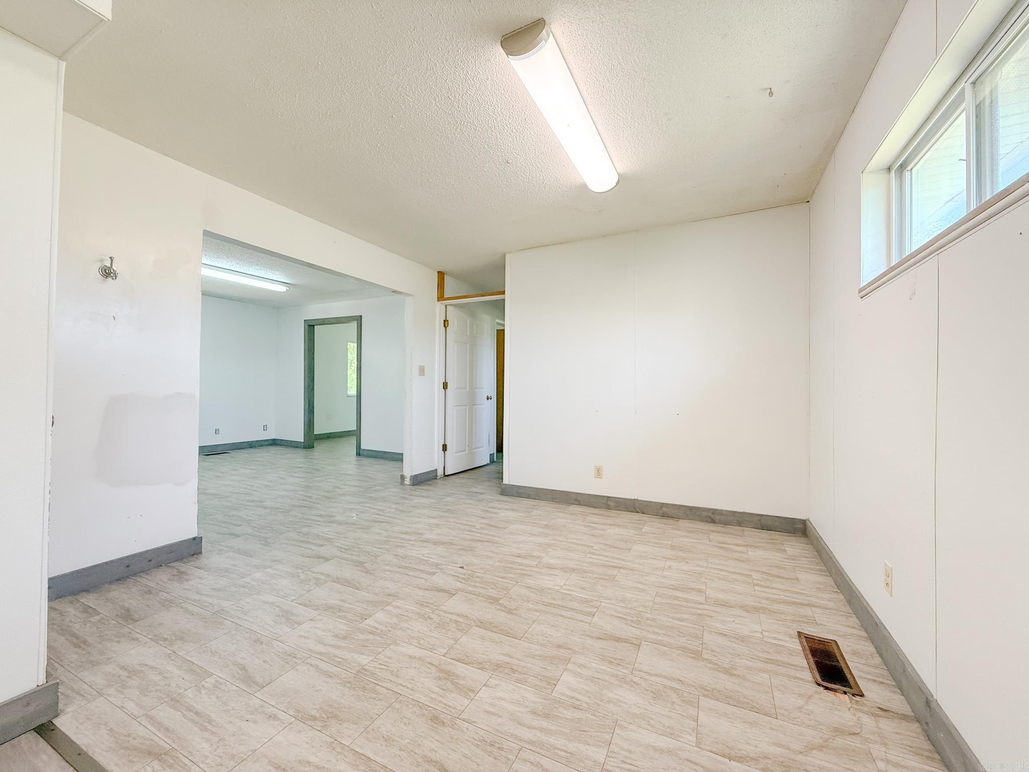 708 Cooper Estates Drive  Mountain Home, AR