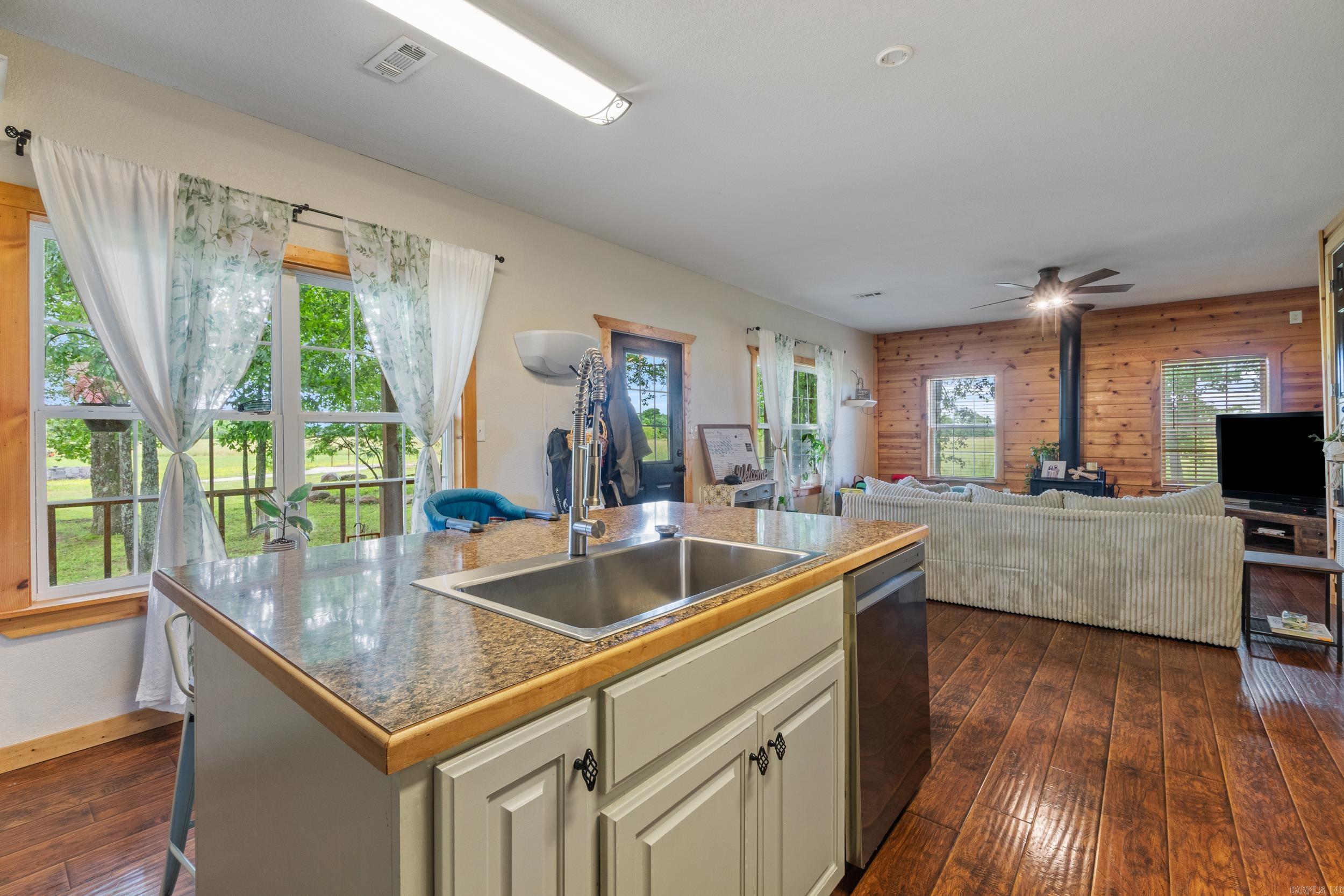 188 Summers Loop Judsonia, AR 72081