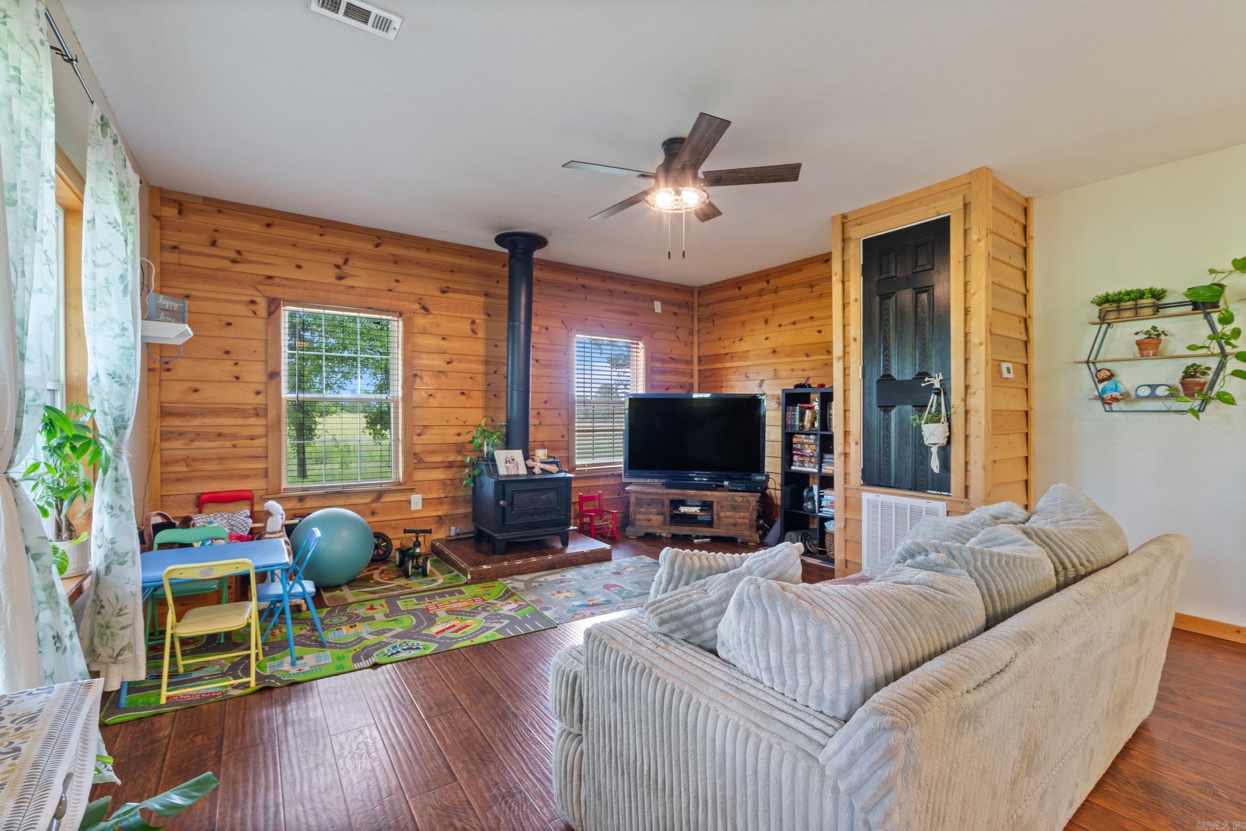 188 Summers Loop Judsonia, AR 72081