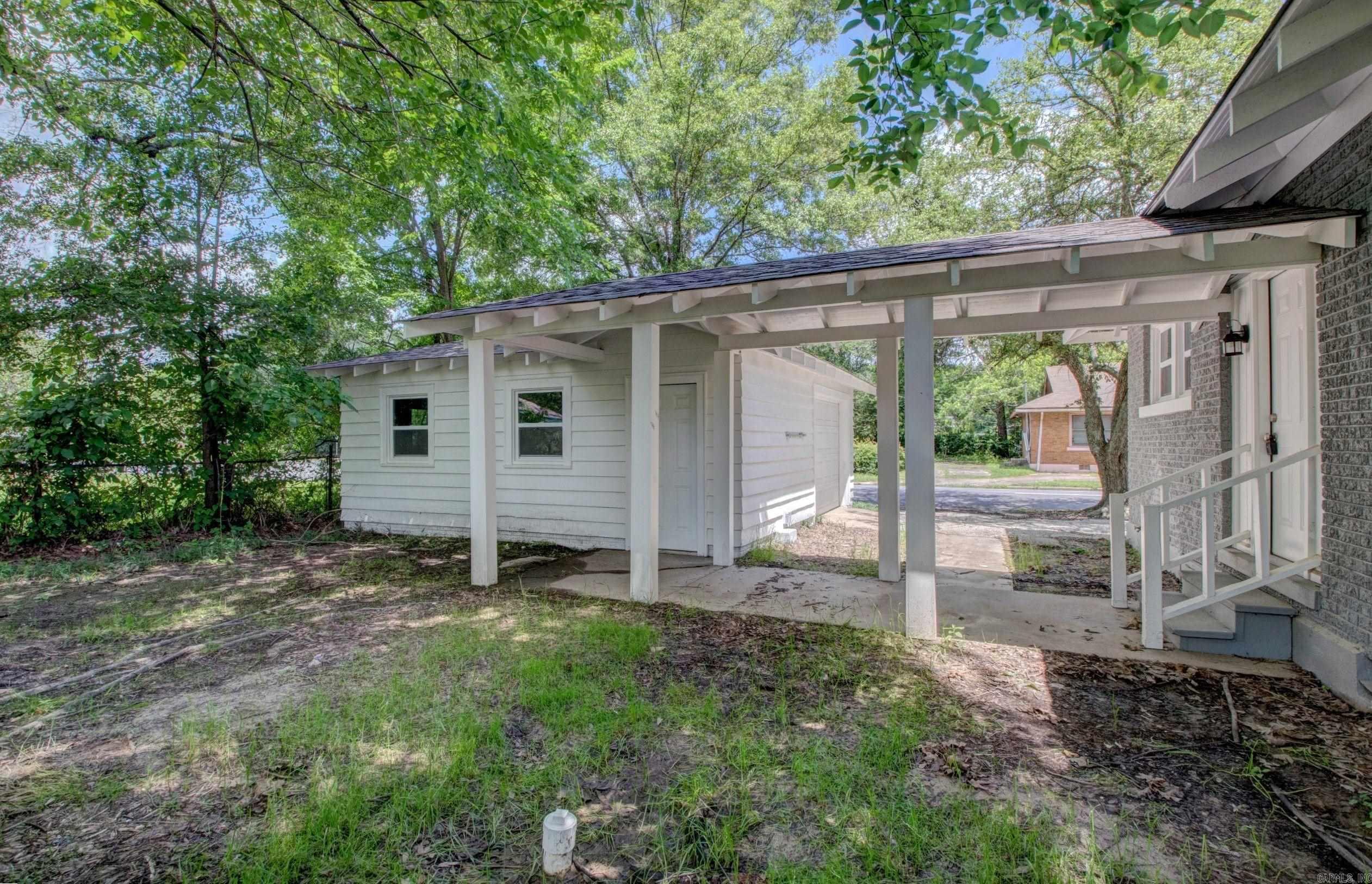 2800 S Cherry  Pine Bluff, AR