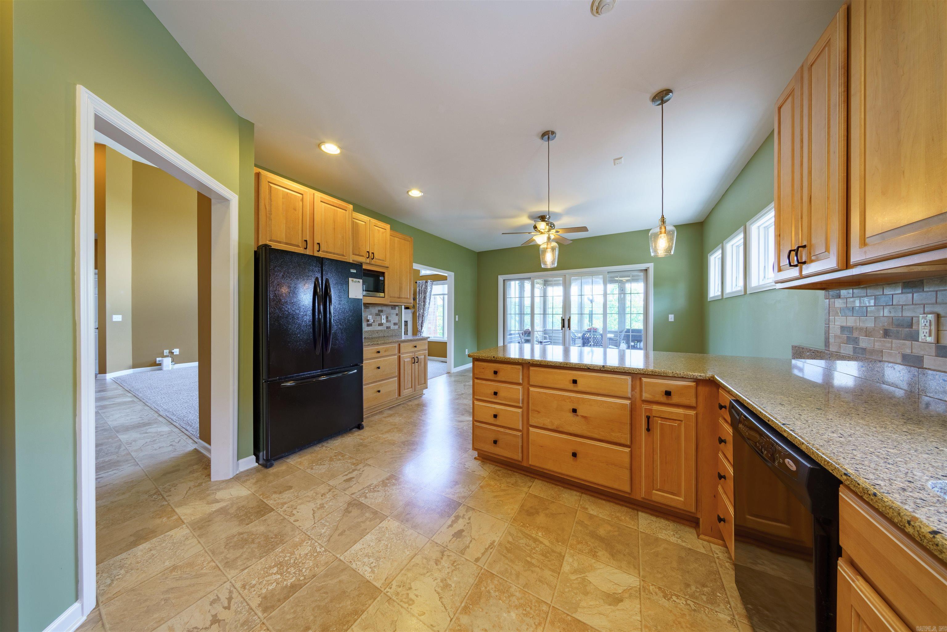 505 E Tri Lakes  Horseshoe Bend, AR