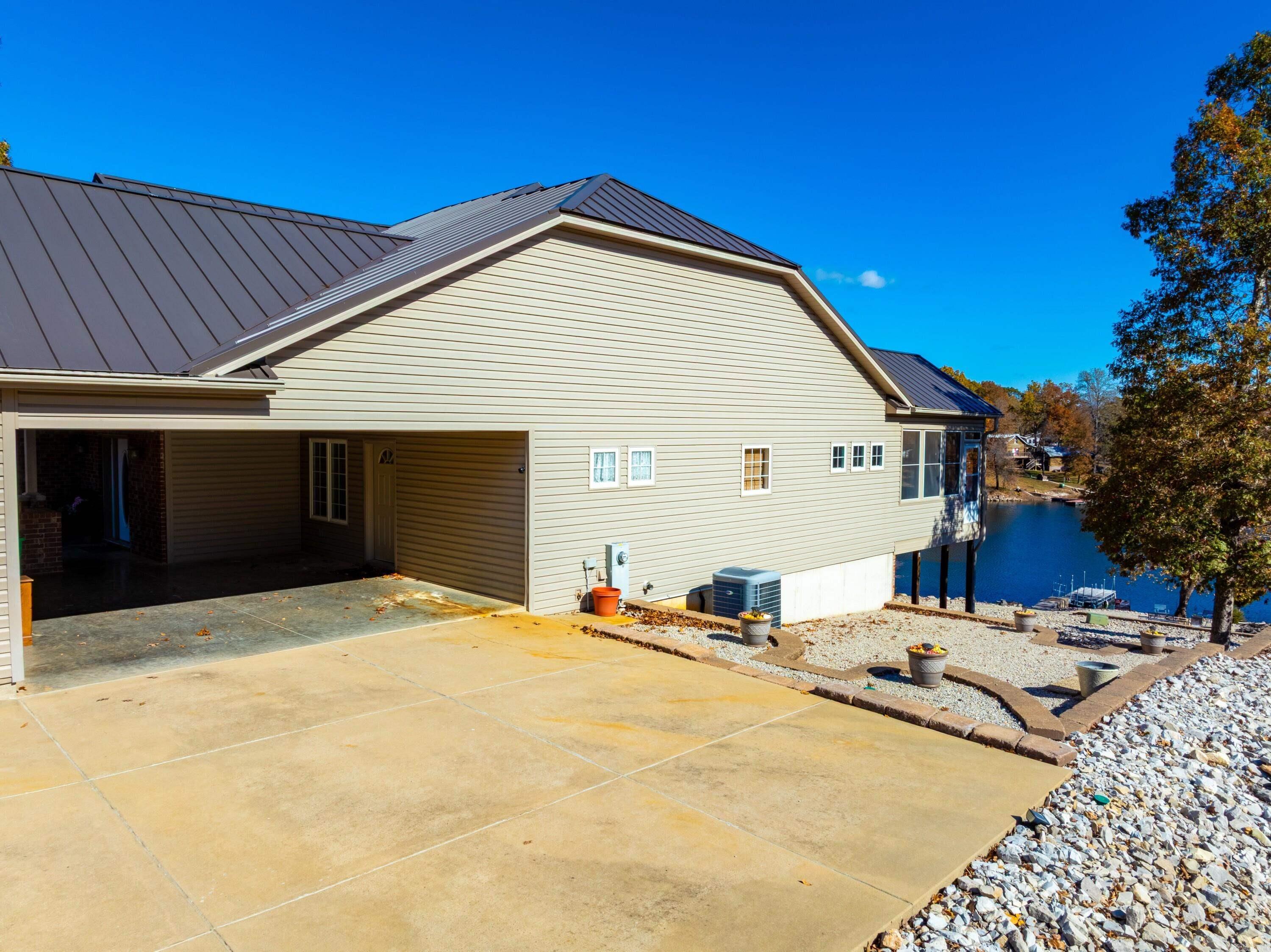 505 E Tri Lakes  Horseshoe Bend, AR