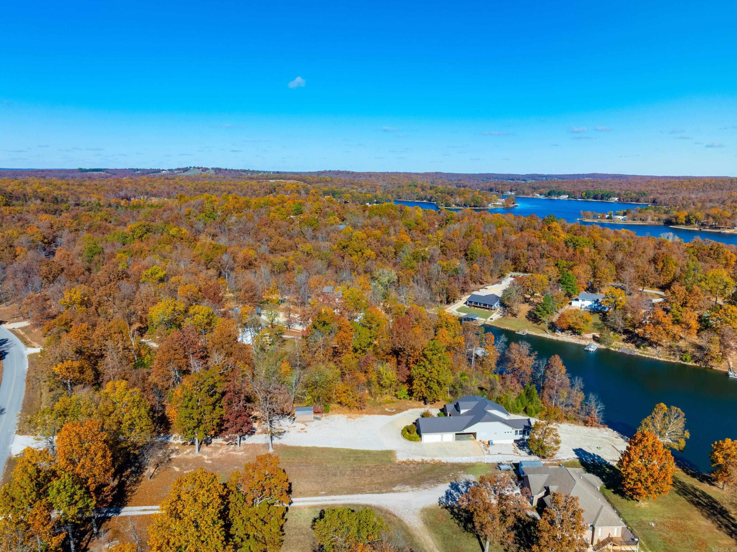 505 E Tri Lakes  Horseshoe Bend, AR