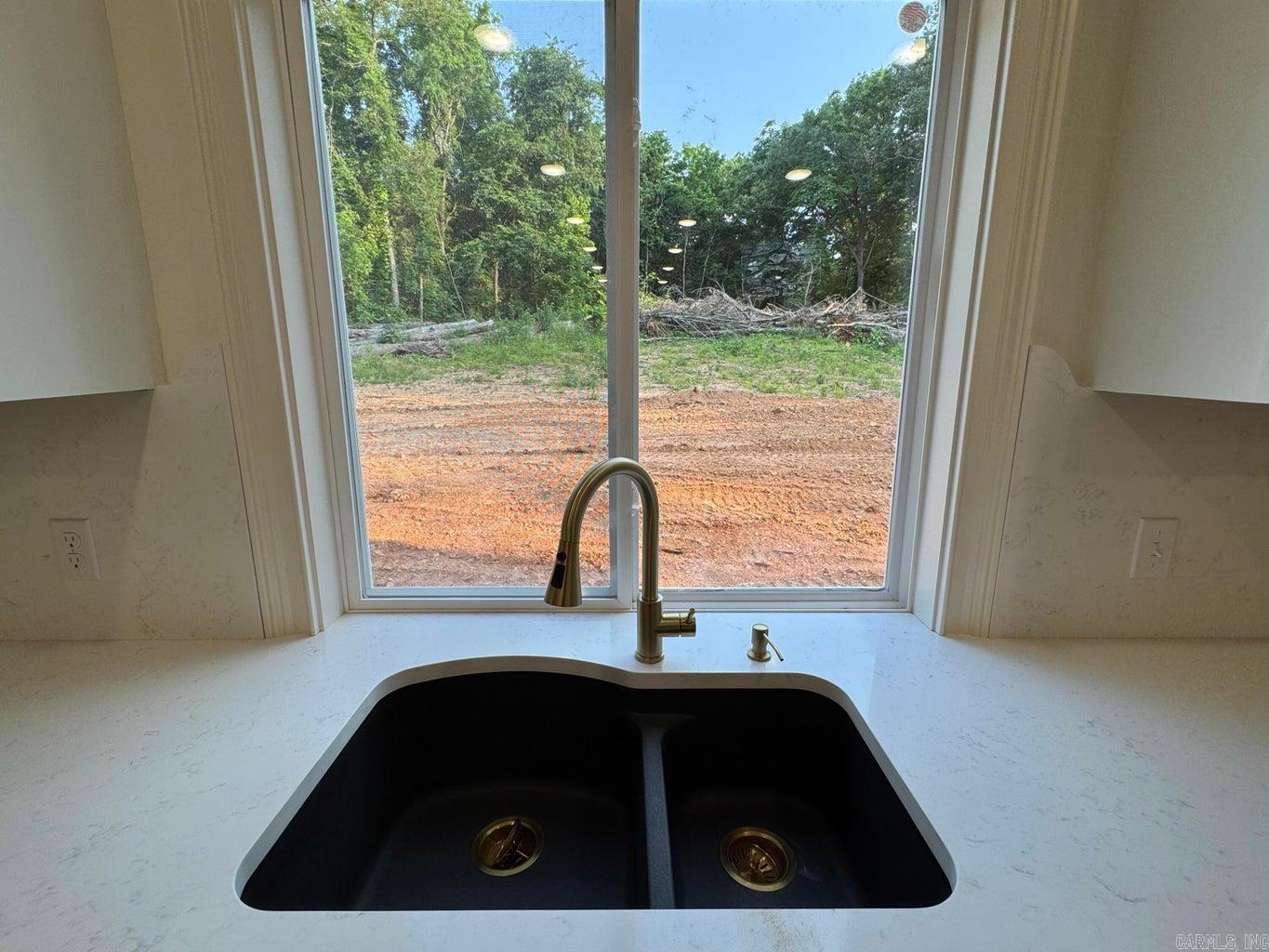 24 Kere  Cherokee Village, AR