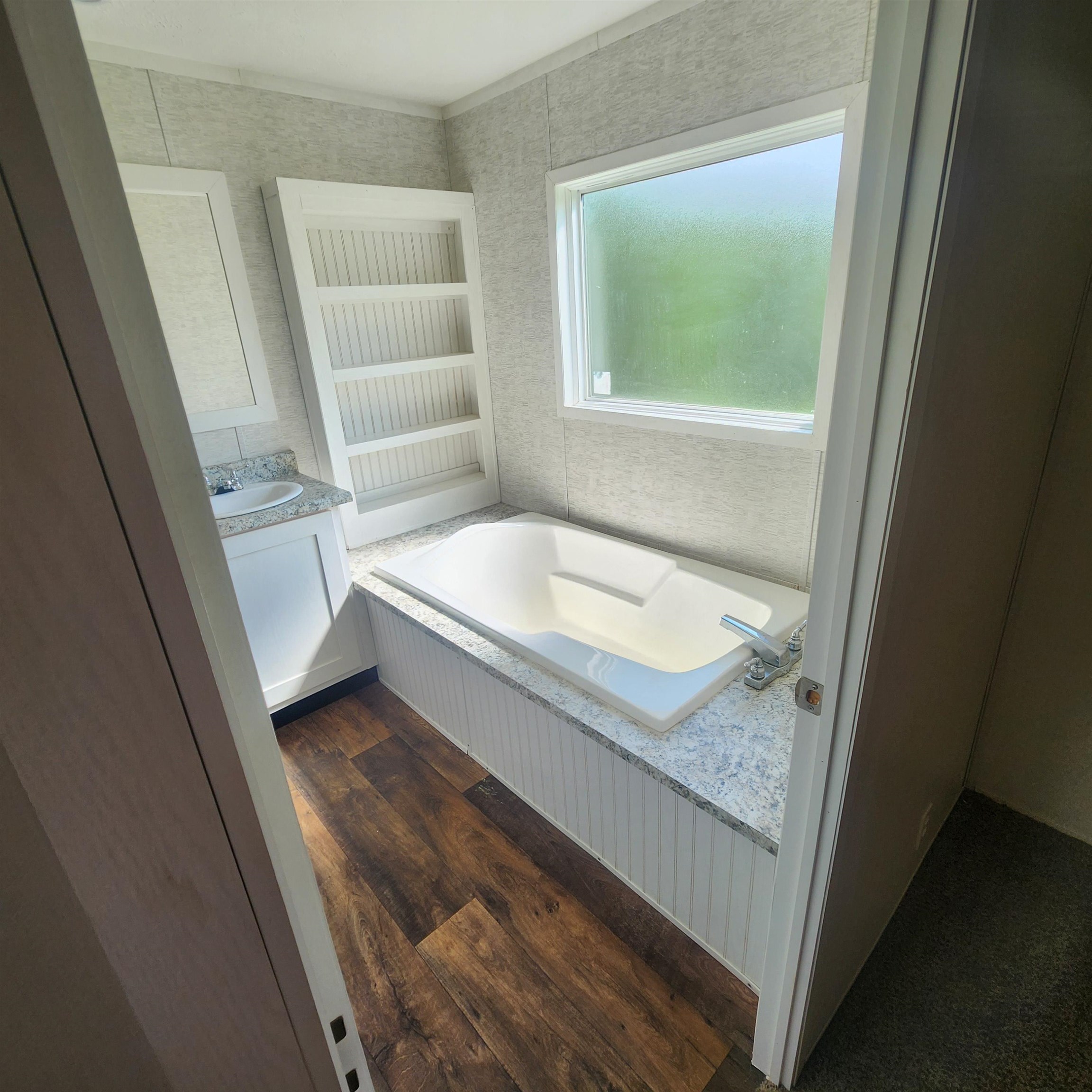 63 Tablerock  Evening Shade, AR