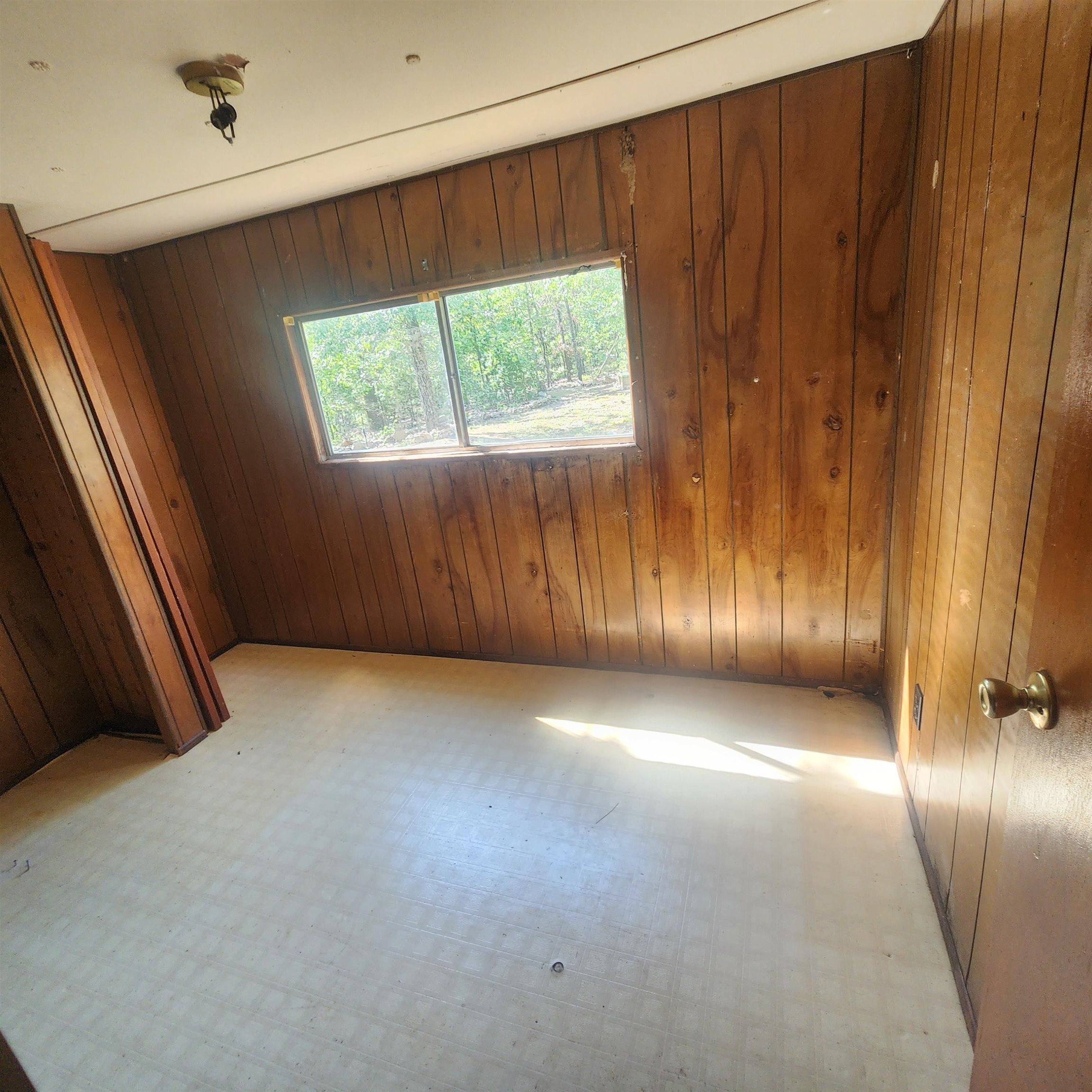 63 Tablerock  Evening Shade, AR