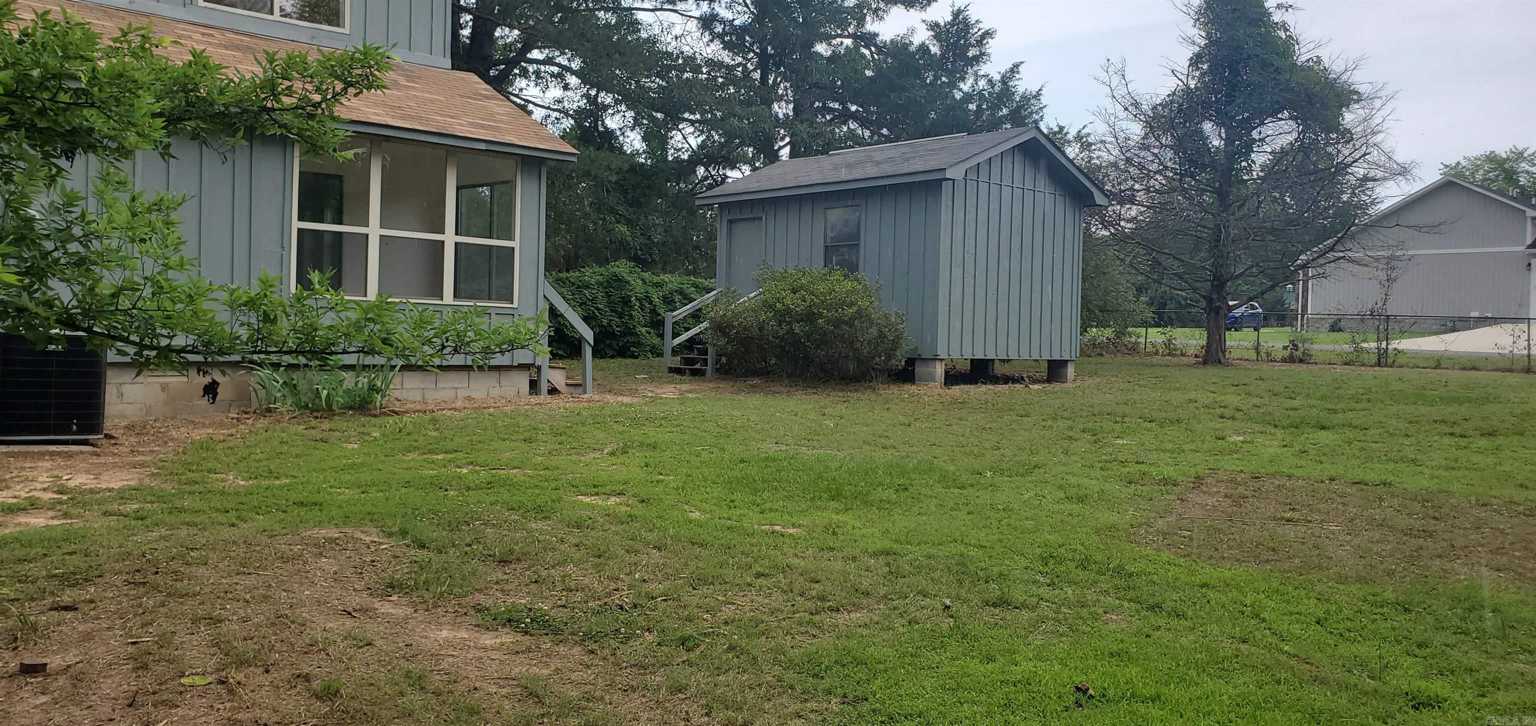 203 Altman Drive Mountain View, AR 72560