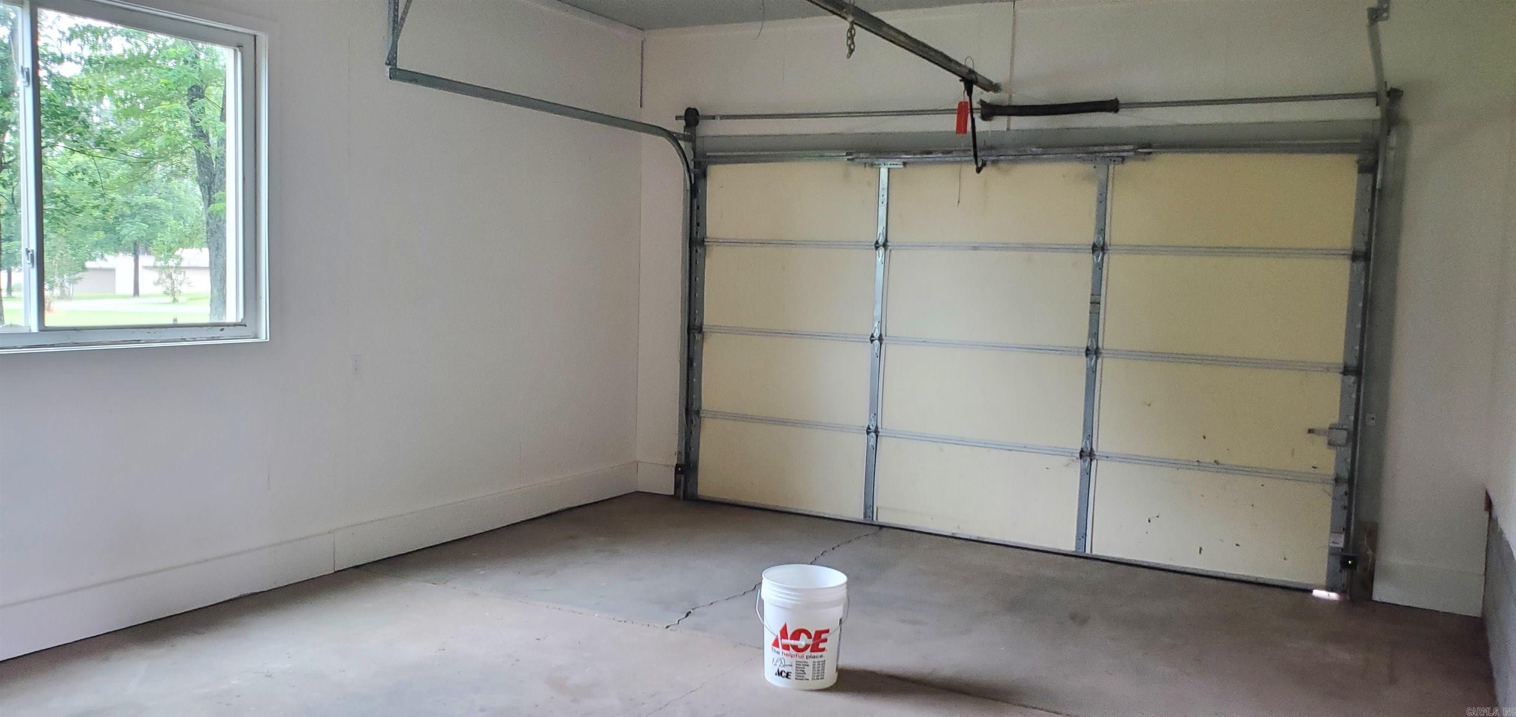 203 Altman Drive Mountain View, AR 72560