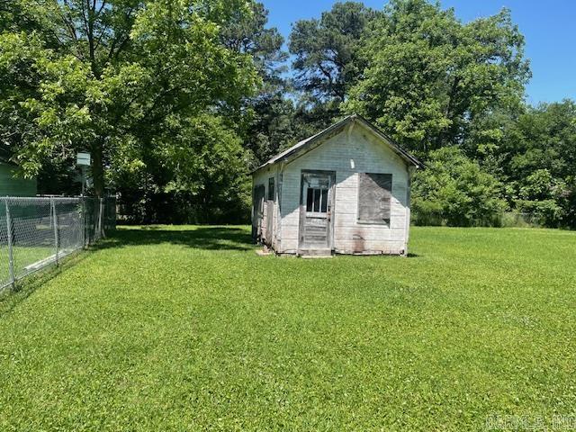 1015 N Main  Stuttgart, AR