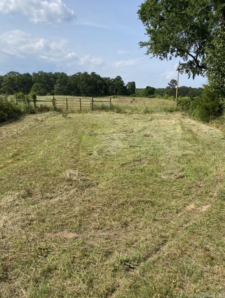 000 County Road 3335  Clarksville, AR