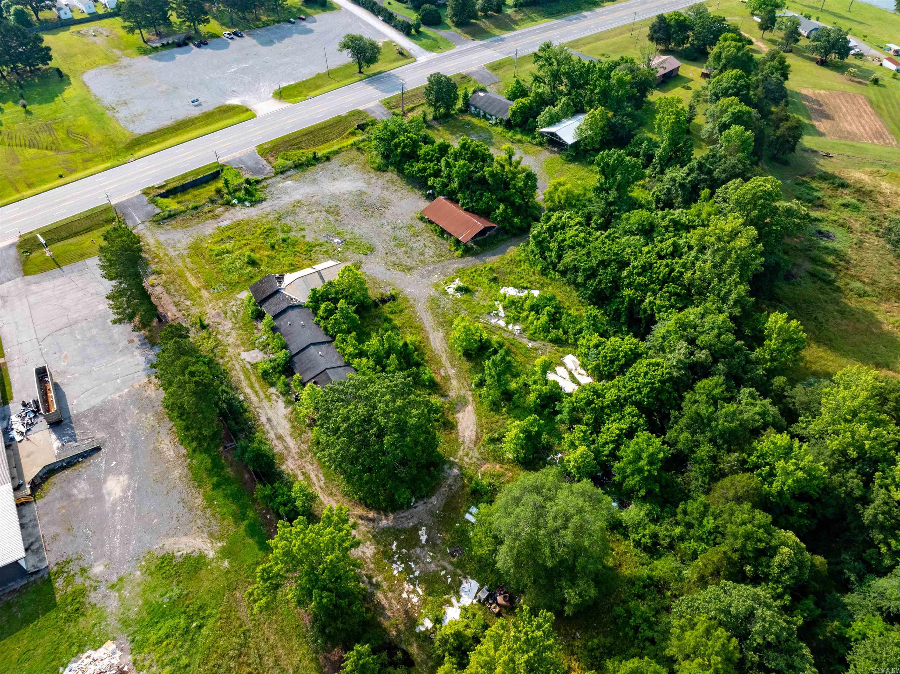 2560 Batesville  Southside, AR