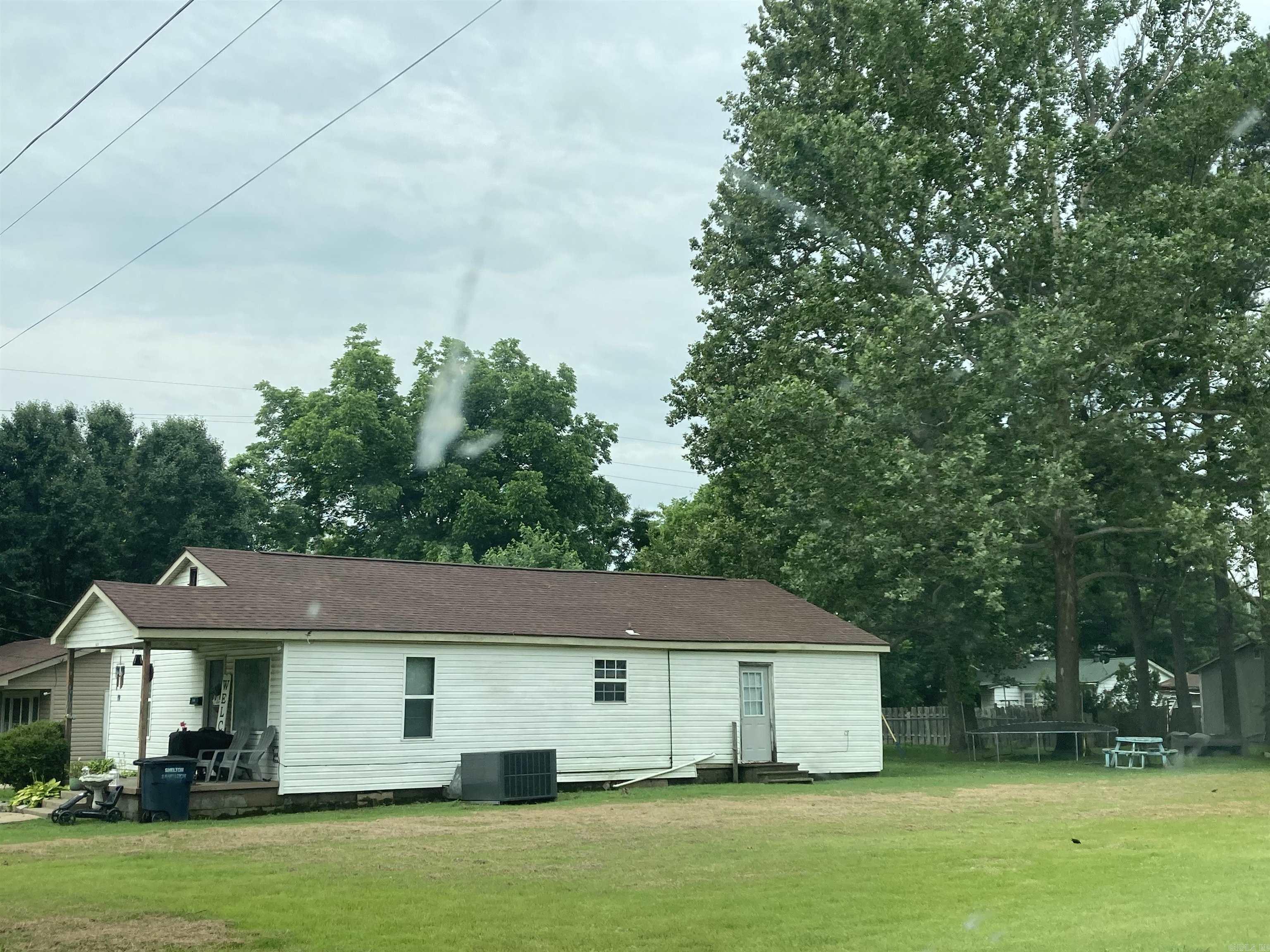 758 N Garfield Ave  Piggott, AR