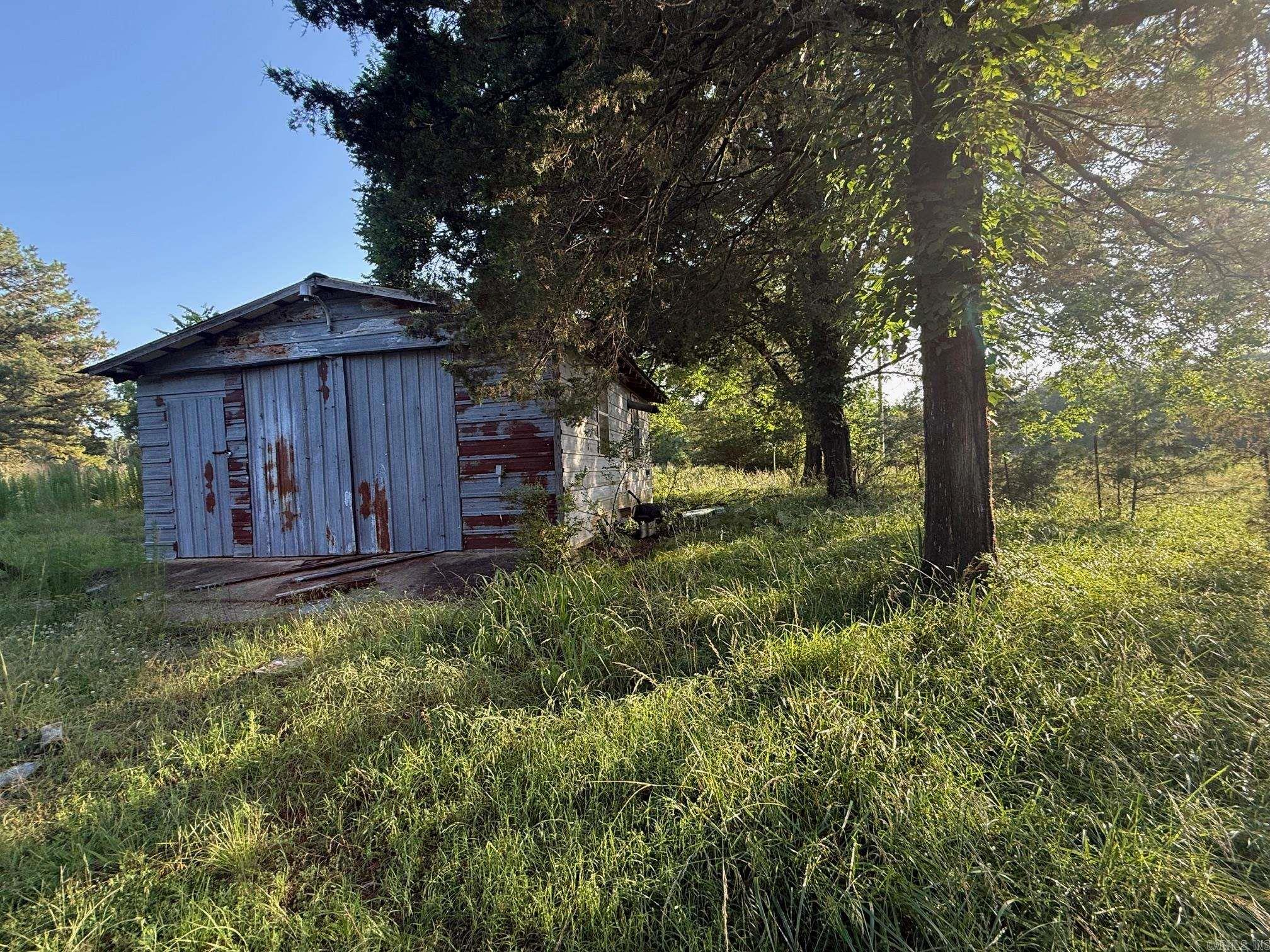 139 W Polk Road 20  Cove, AR