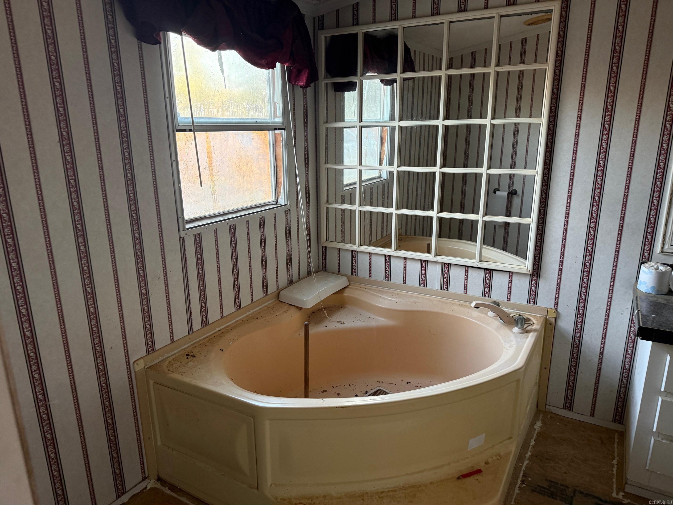 139 W Polk Road 20  Cove, AR