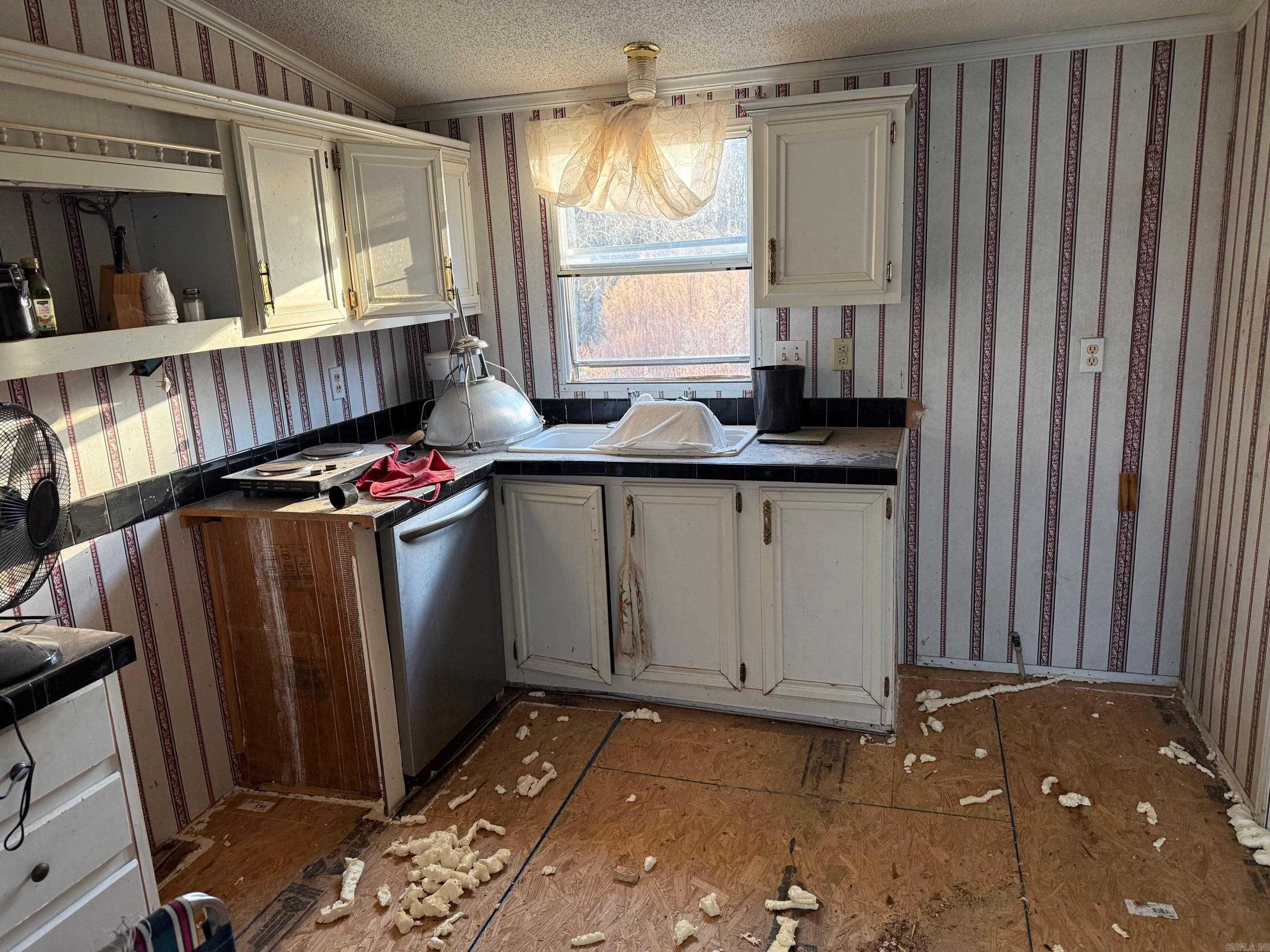 139 W Polk Road 20  Cove, AR