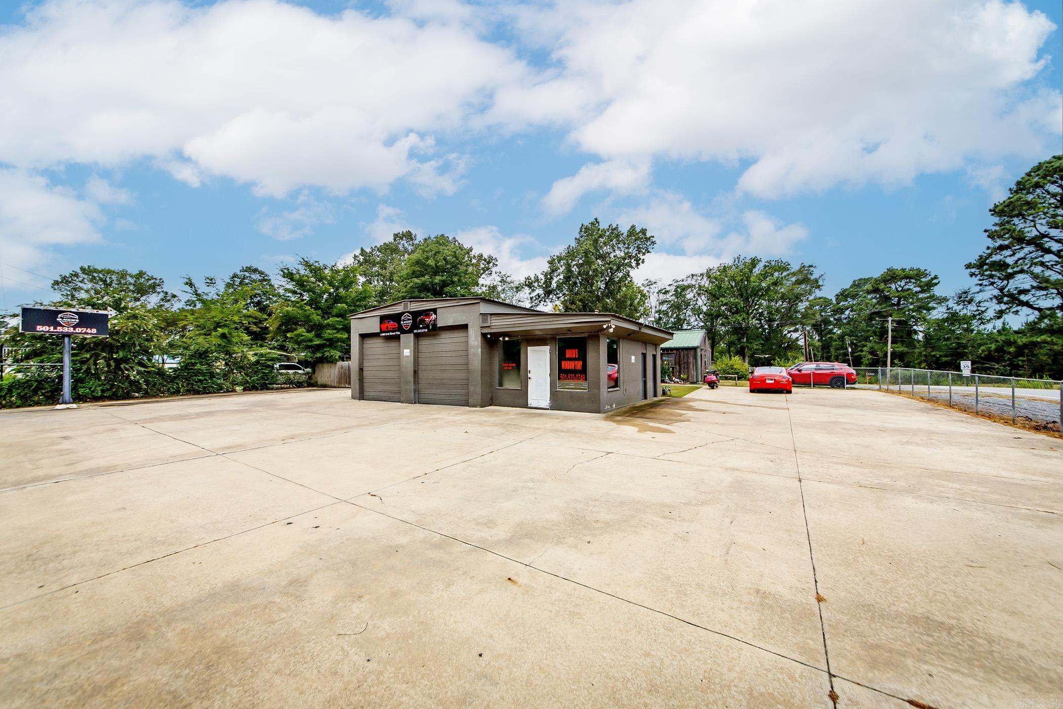 11300 Arch  Little Rock, AR