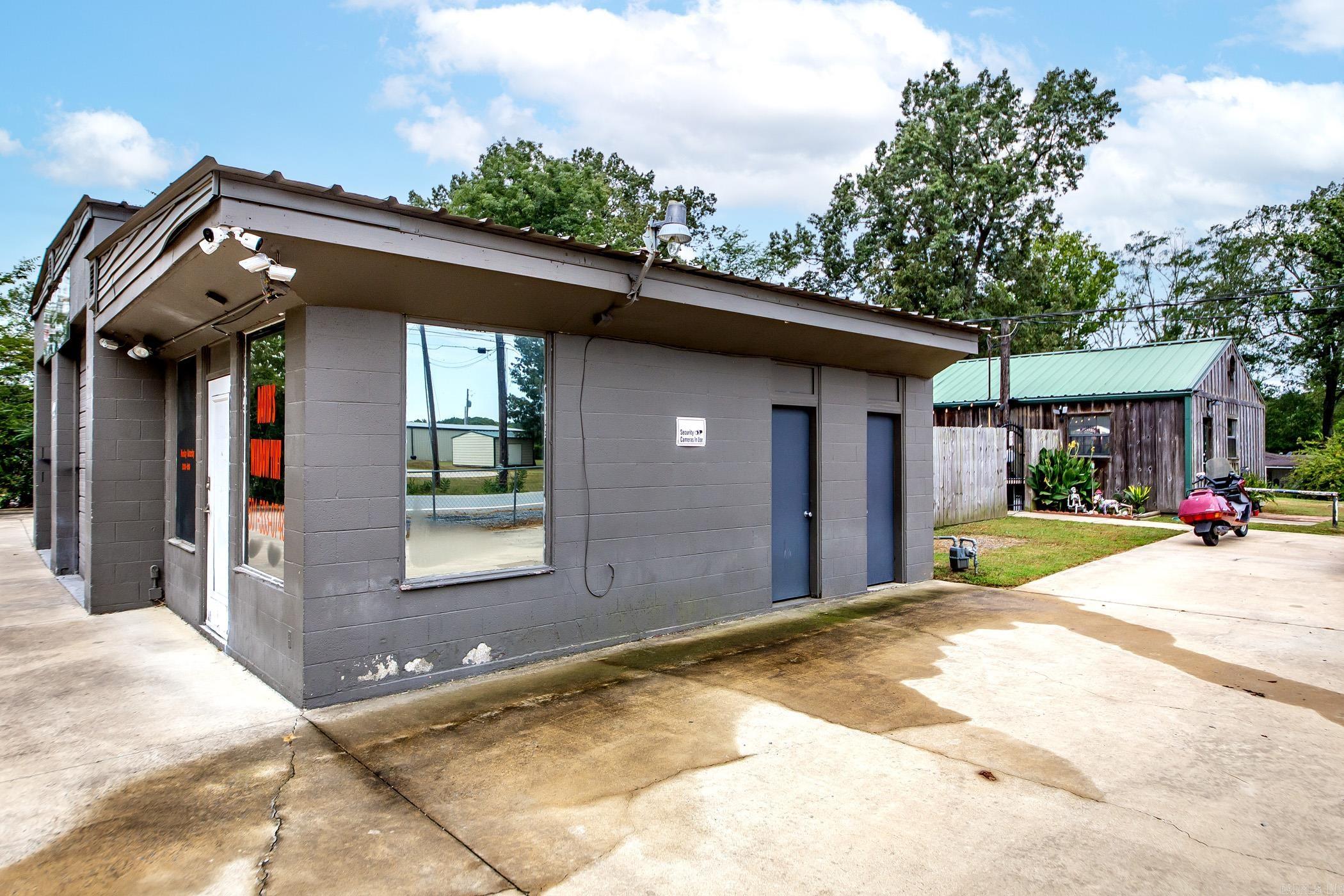 11300 Arch  Little Rock, AR