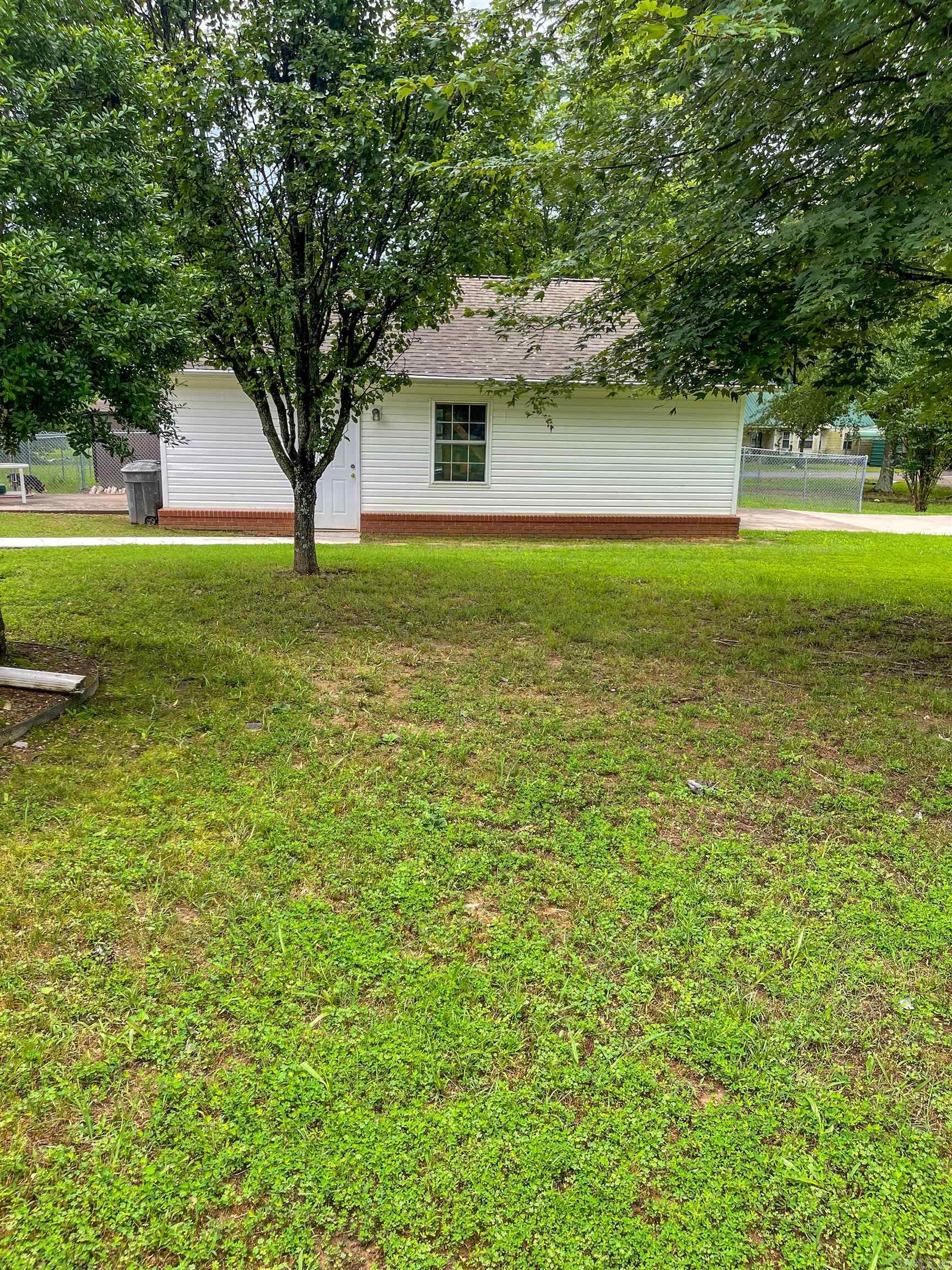 26 Miller Street Corner Altus, AR 72821