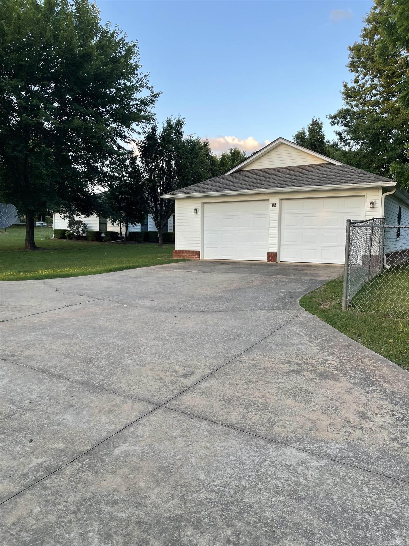 26 Miller Street  Altus, AR