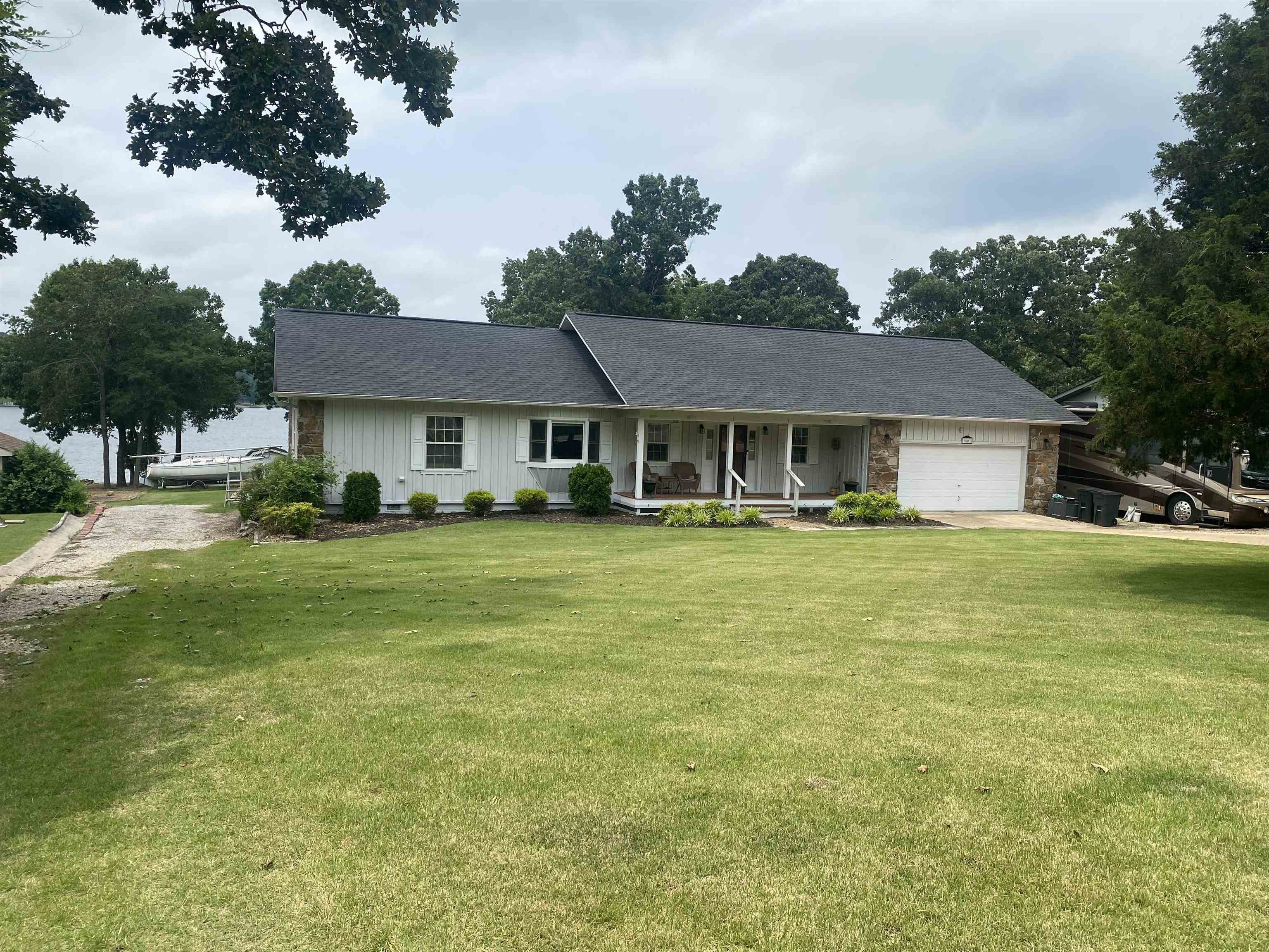 1803 Fairwater Circle  Horseshoe Bend, AR